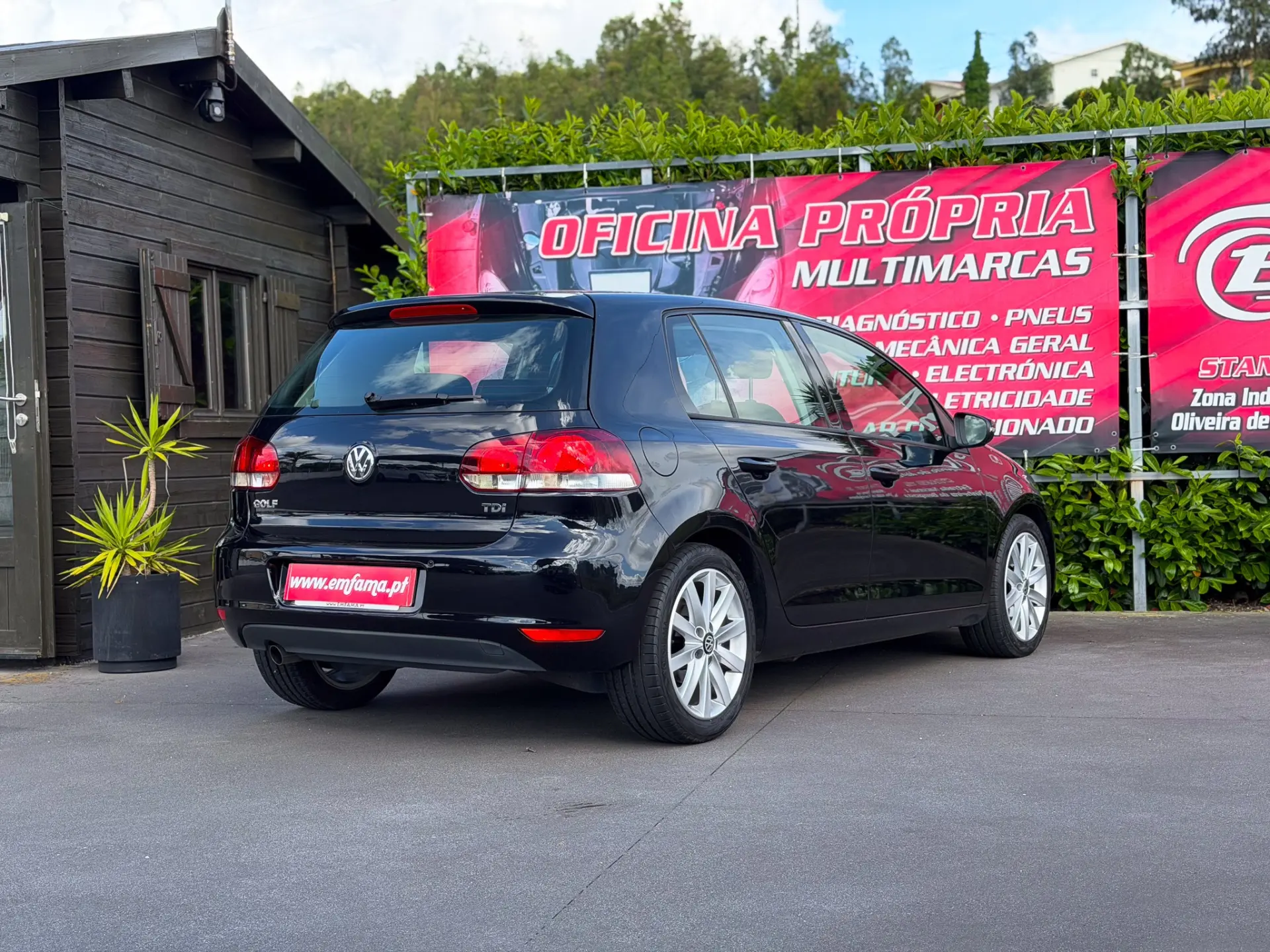 Volkswagen Golf 1.6 TDi Confortline 8