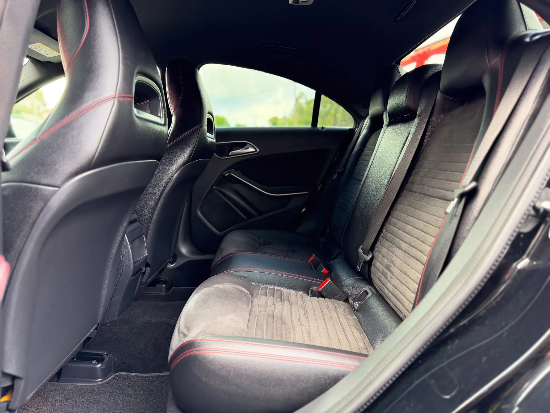 Mercedes-Benz CLA 180 d AMG Line Aut. 14
