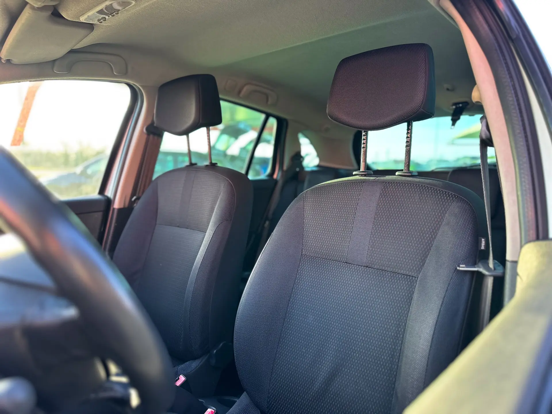 Renault Clio 1.2 16V Confort 13