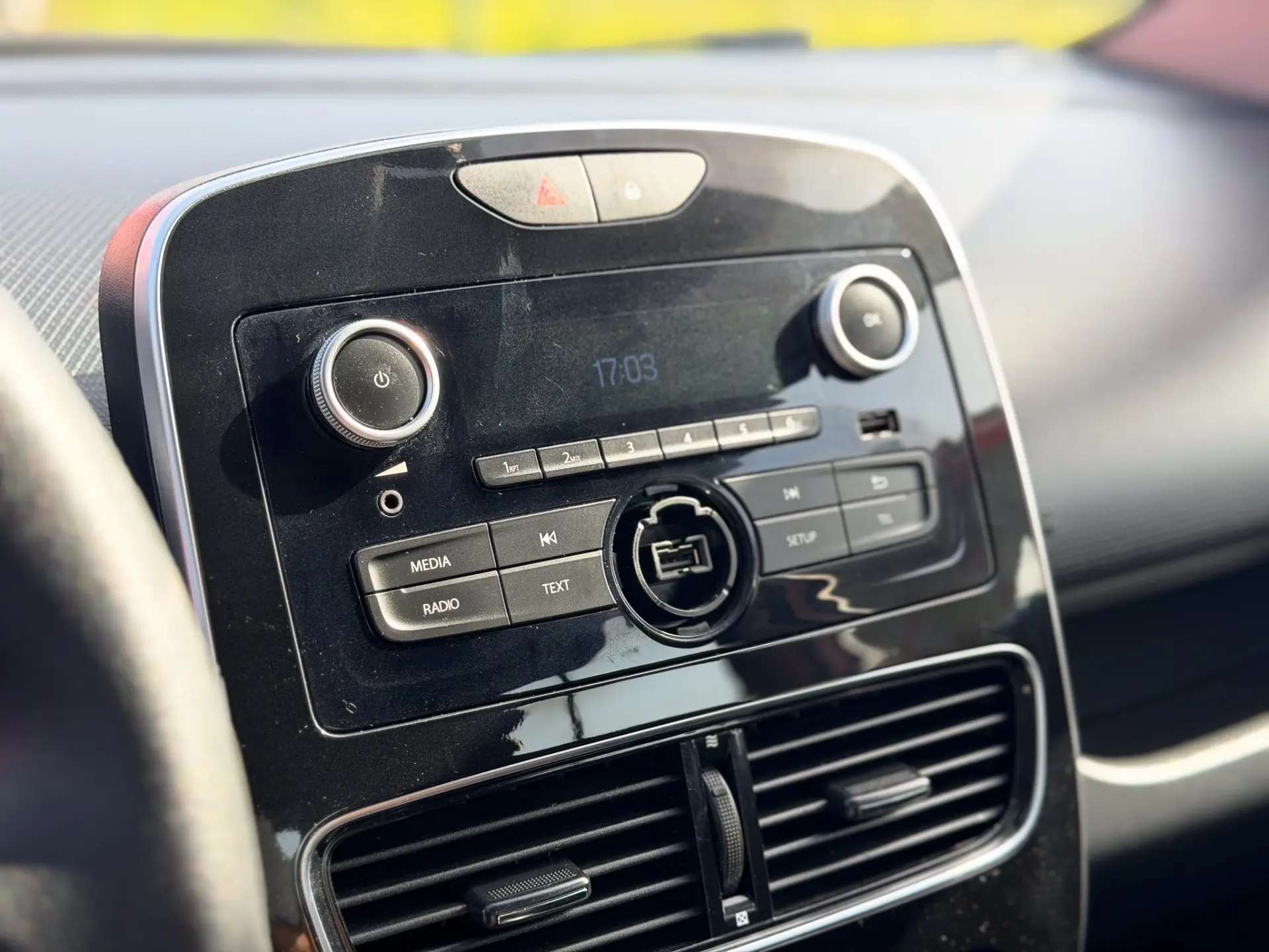 Renault Clio 1.5 dCi Zen 17
