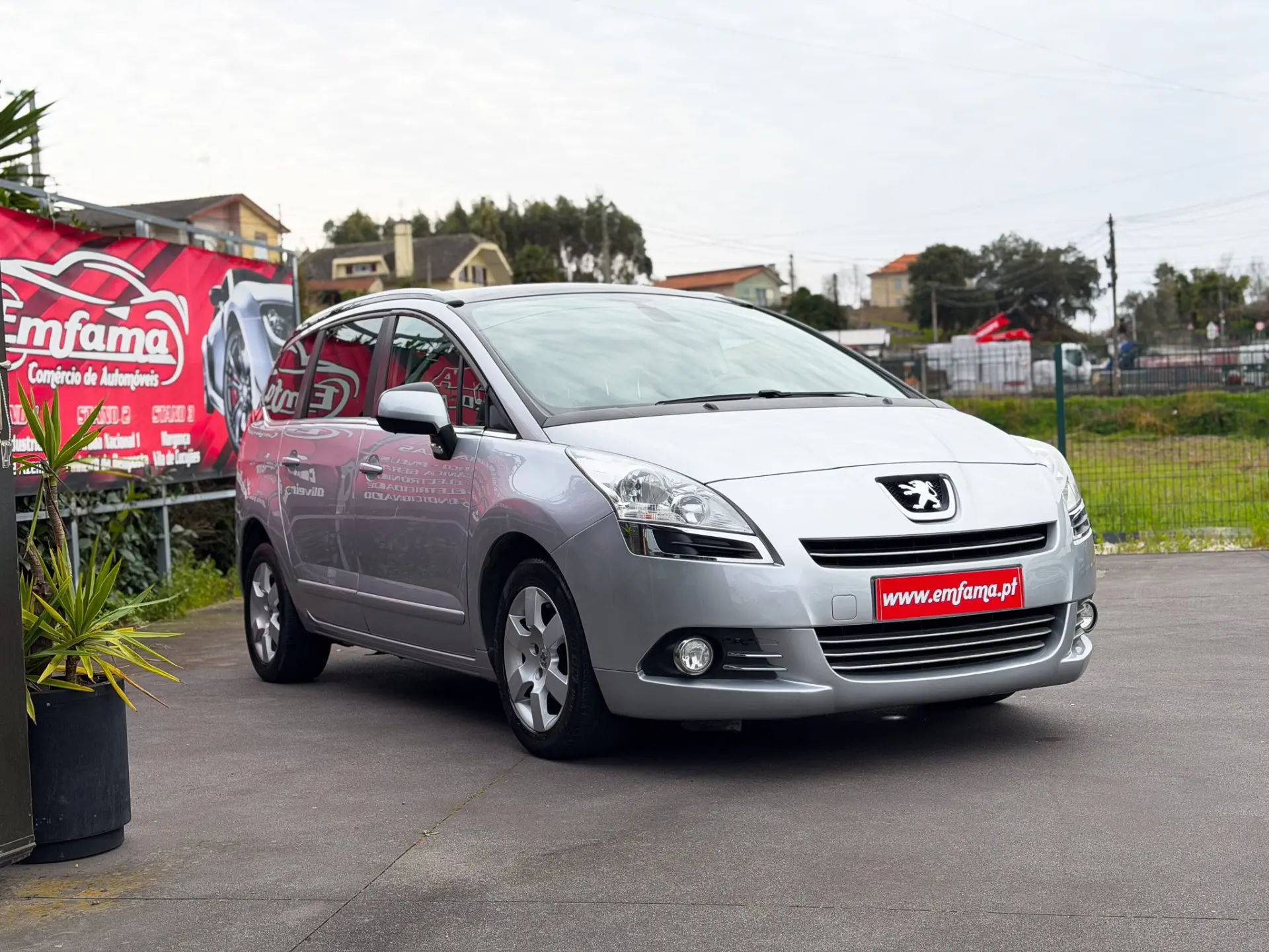 Peugeot 5008 1.6 E-HDi Active 2-Tronic 12