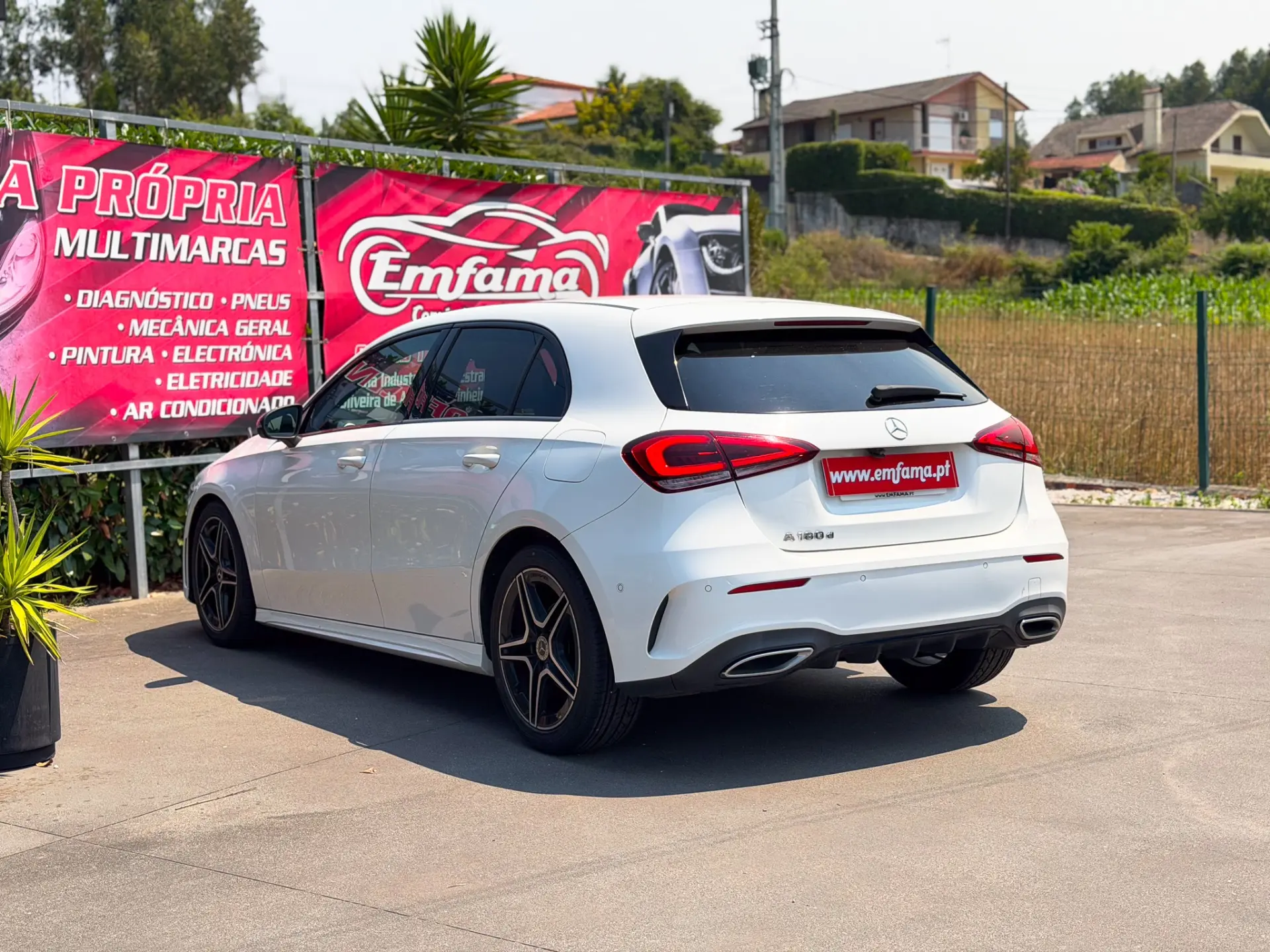 Mercedes-Benz A 180 d AMG Line 8