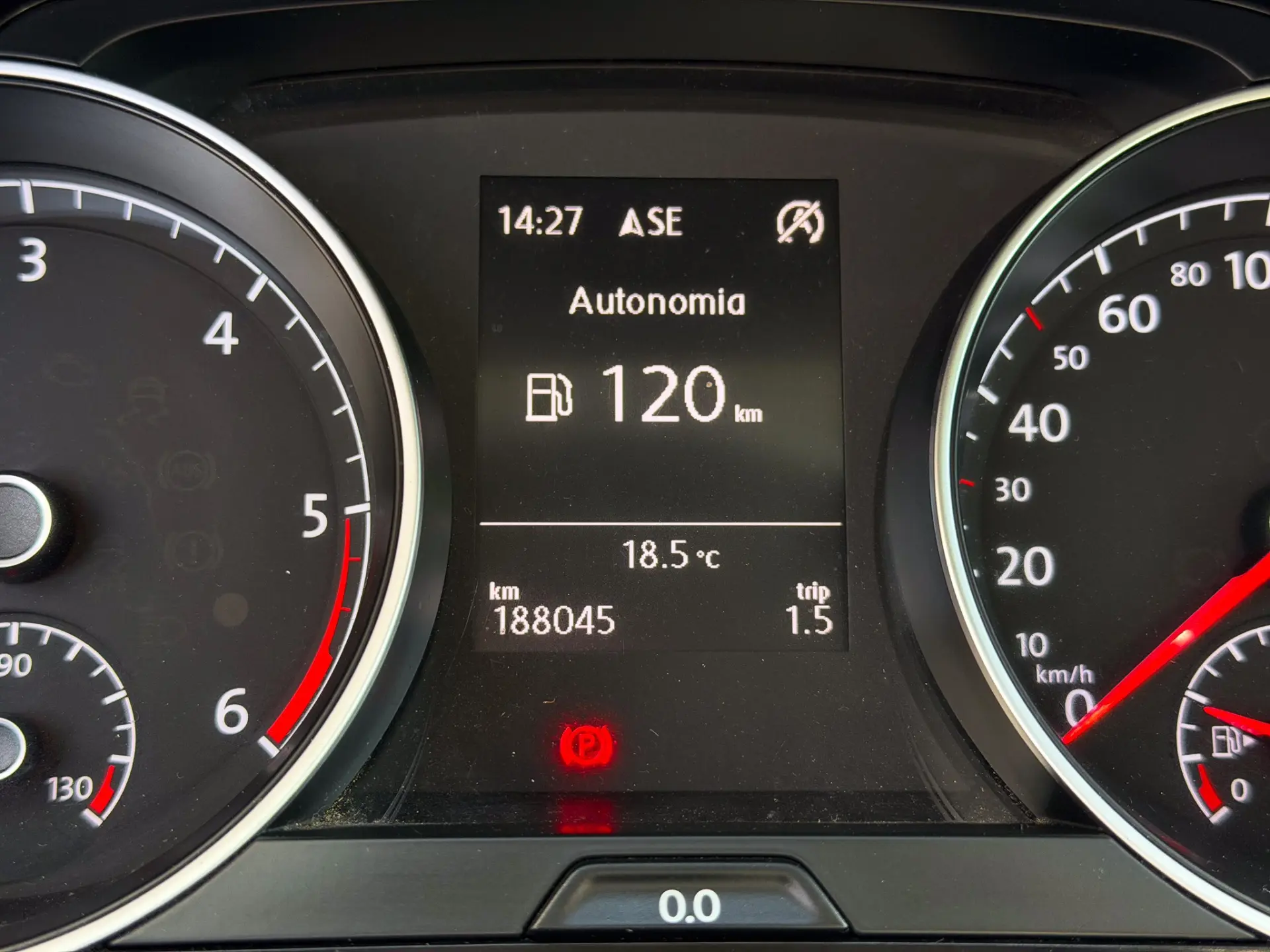 Volkswagen Golf 1.6 TDI BlueMotion Allstar 15