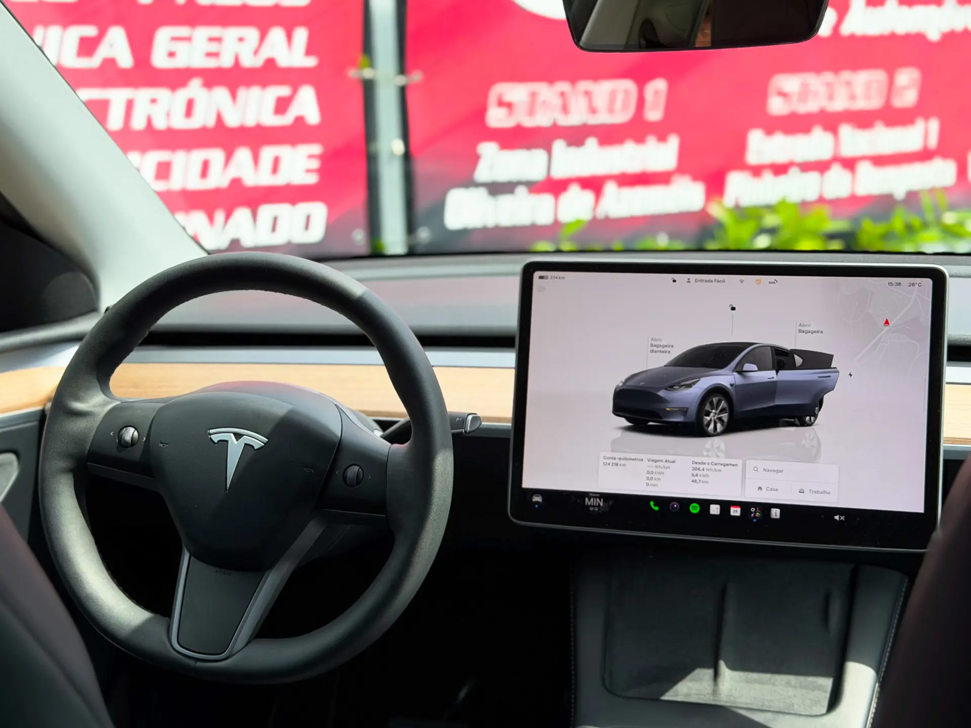 Tesla Model Y Standard 18
