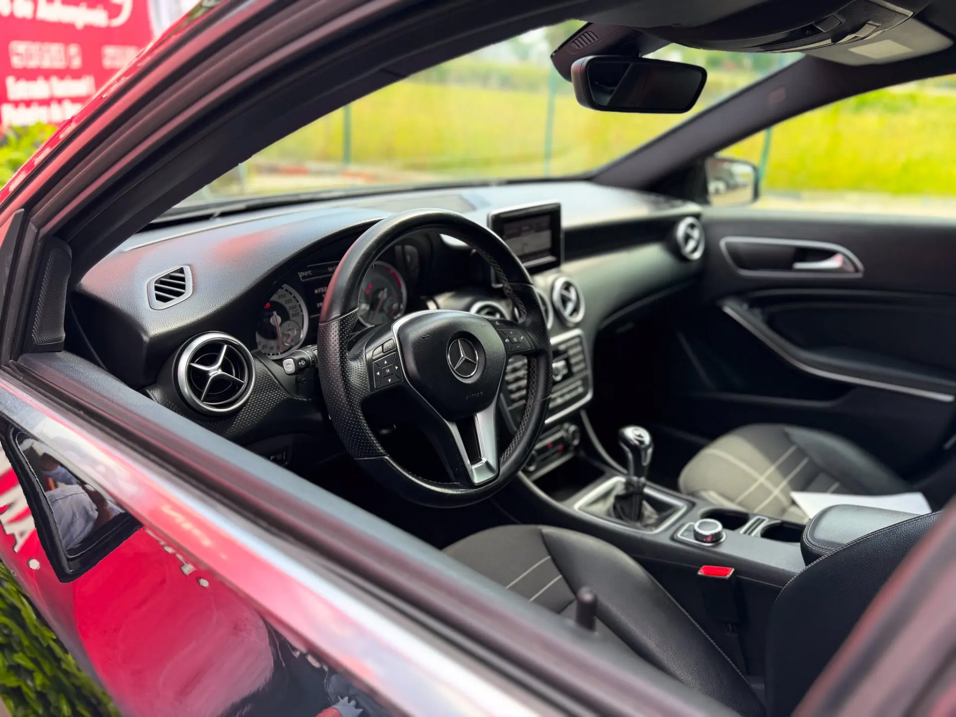 Mercedes-Benz A 180 d Urban 2