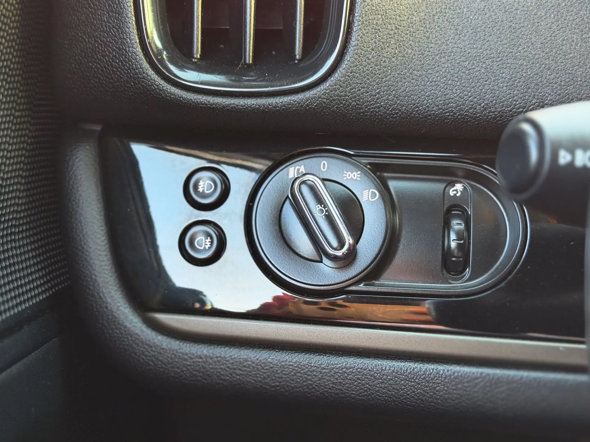 MINI Countryman One D Sport Edition 18