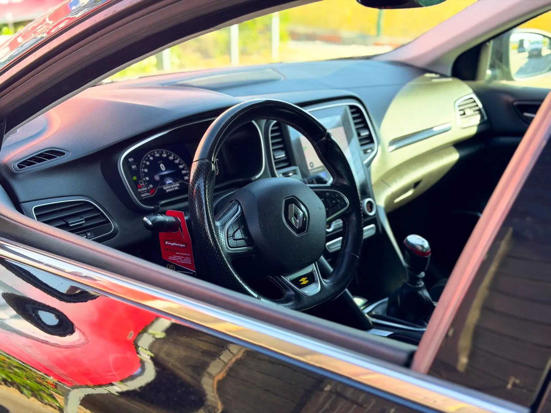 Renault Mégane Sport Tourer 1.5 Blue dCi R.S. Line 2