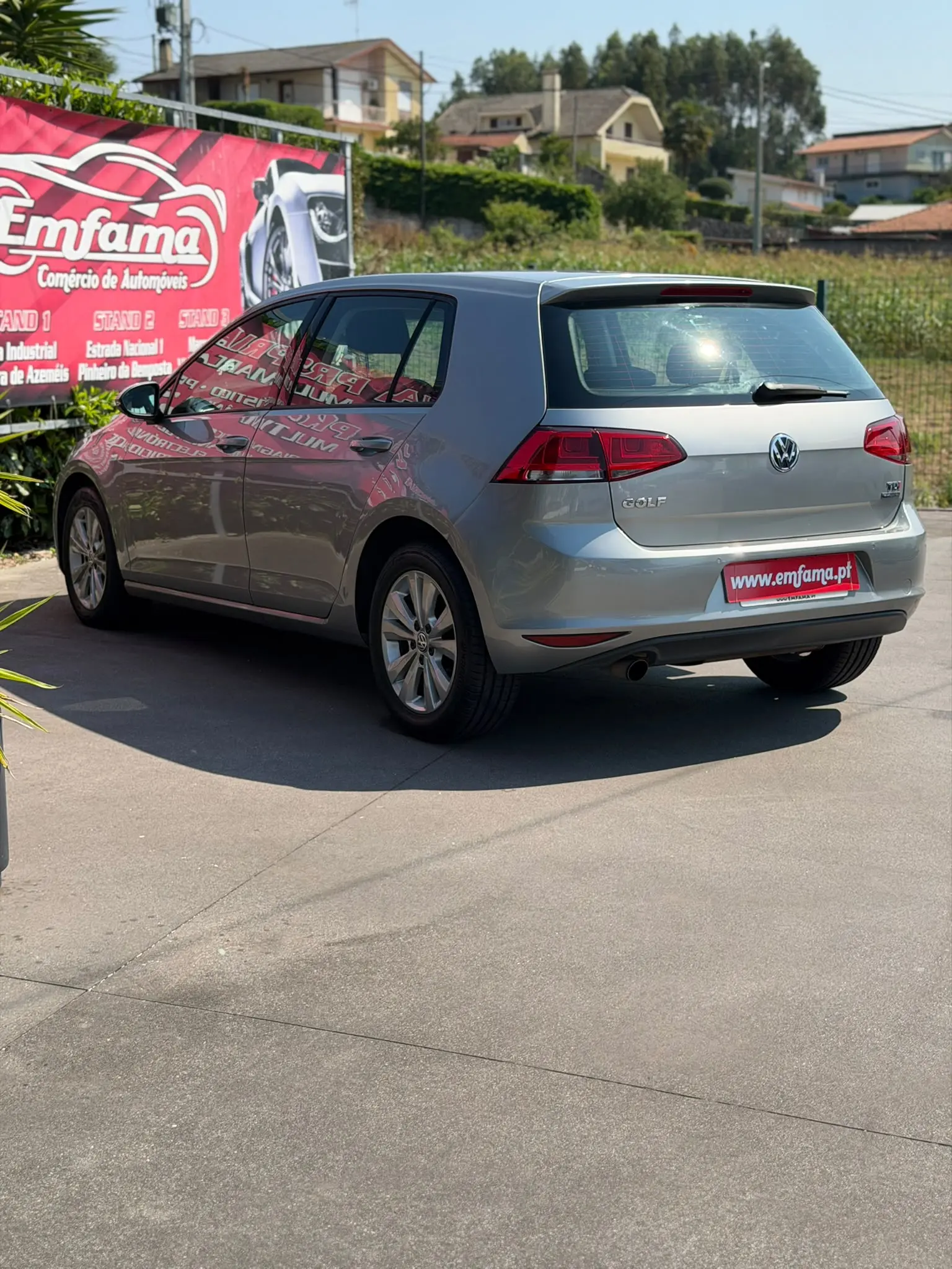 Volkswagen Golf 1.6 TDi Trendline BlueMotion 14