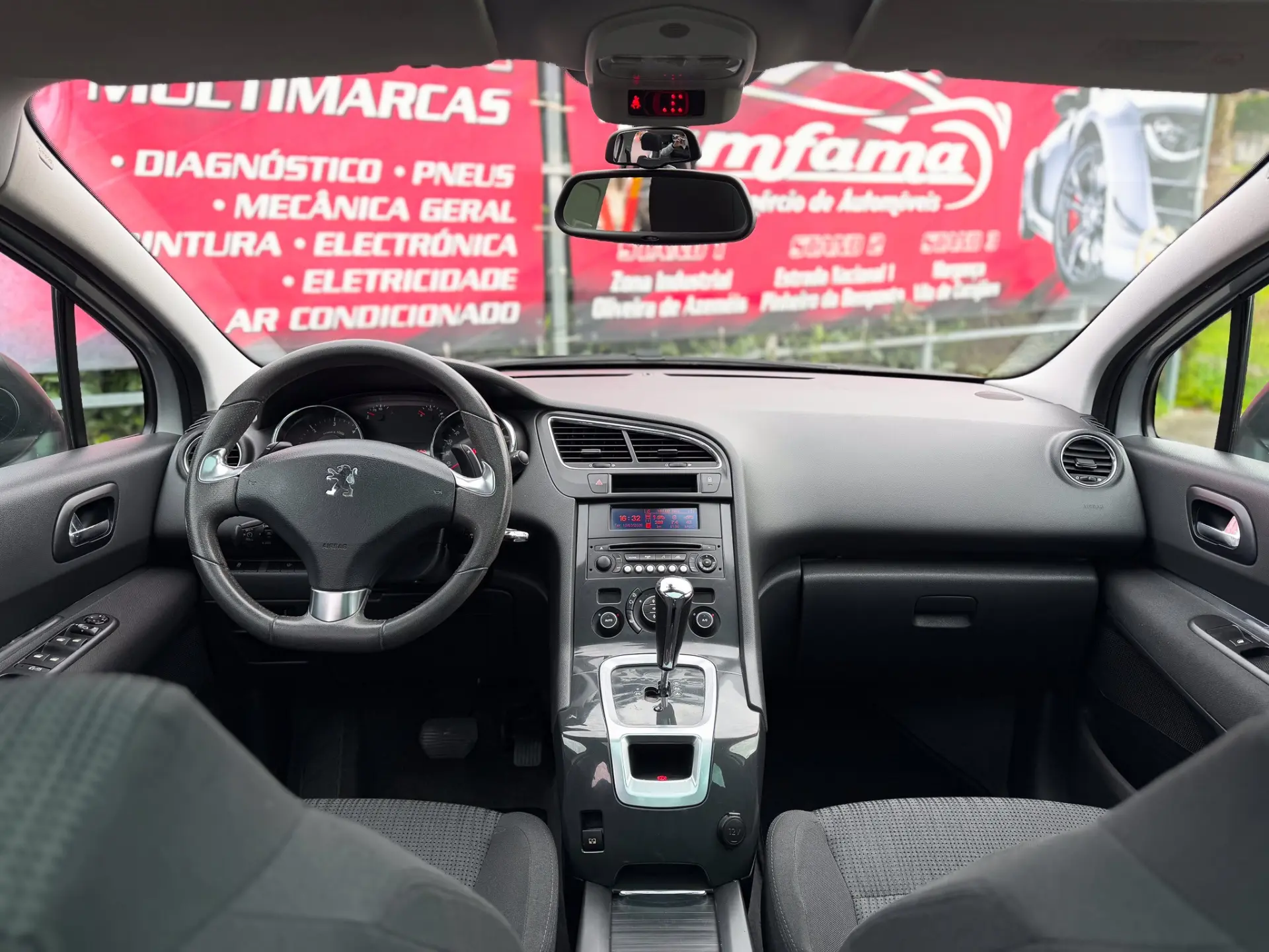 Peugeot 5008 1.6 E-HDi Active 2-Tronic 13