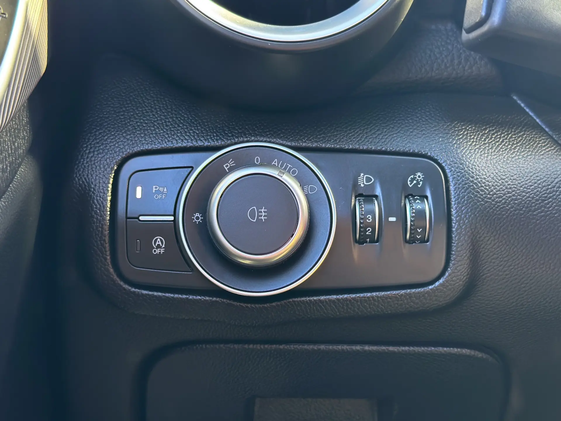 Alfa Romeo Giulia 2.2 D Sprint AT8 29