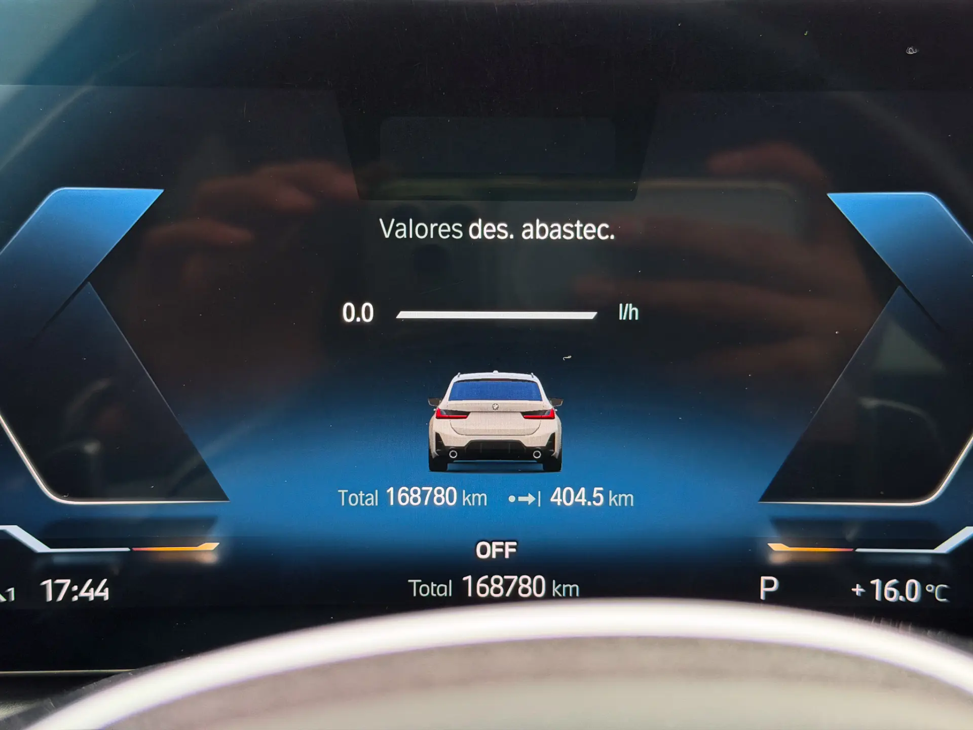 BMW 320 d Pack Desportivo M Auto 26