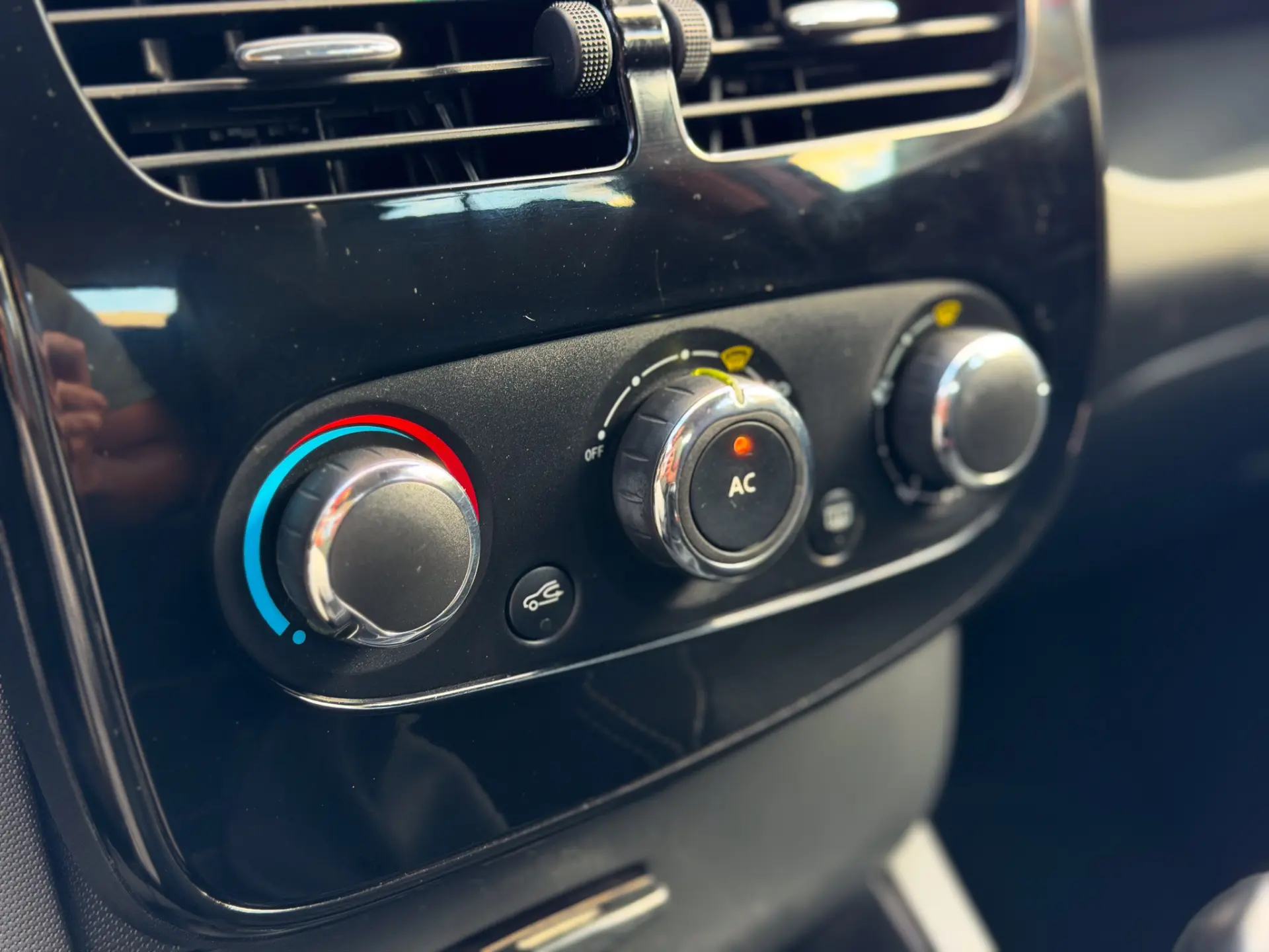 Renault Clio 1.5 dCi Confort 21