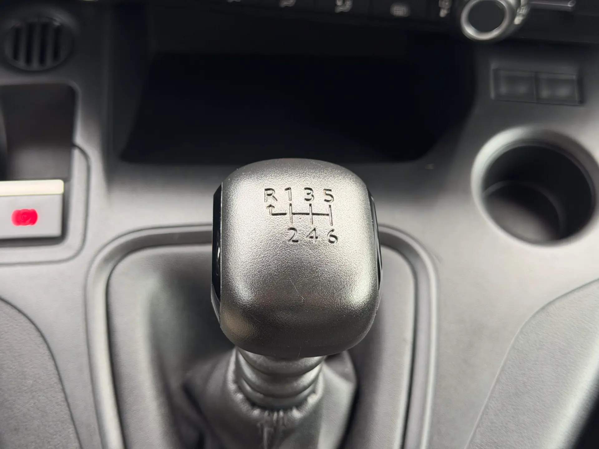 Peugeot Partner 1.5 BlueHDi L2H1 18