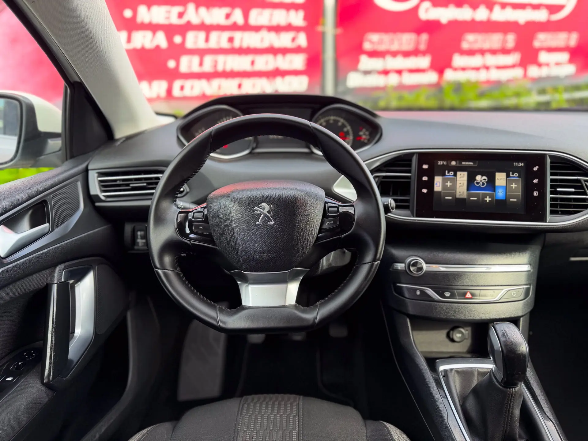 Peugeot 308 1.2 PureTech Active 14