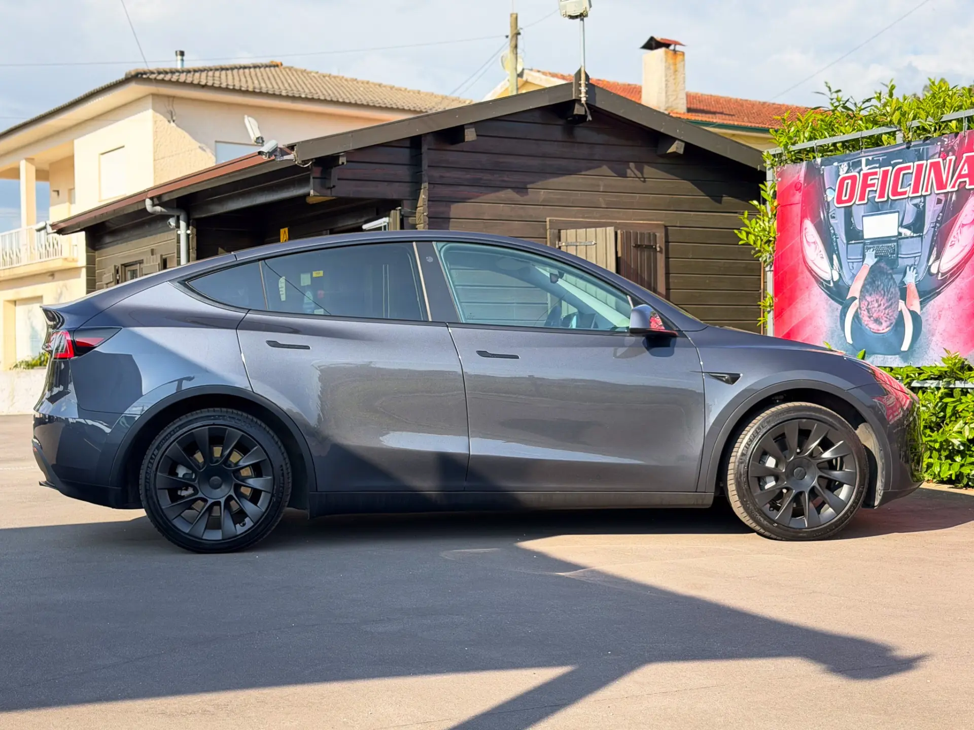 Tesla Model Y Tração Traseira 10