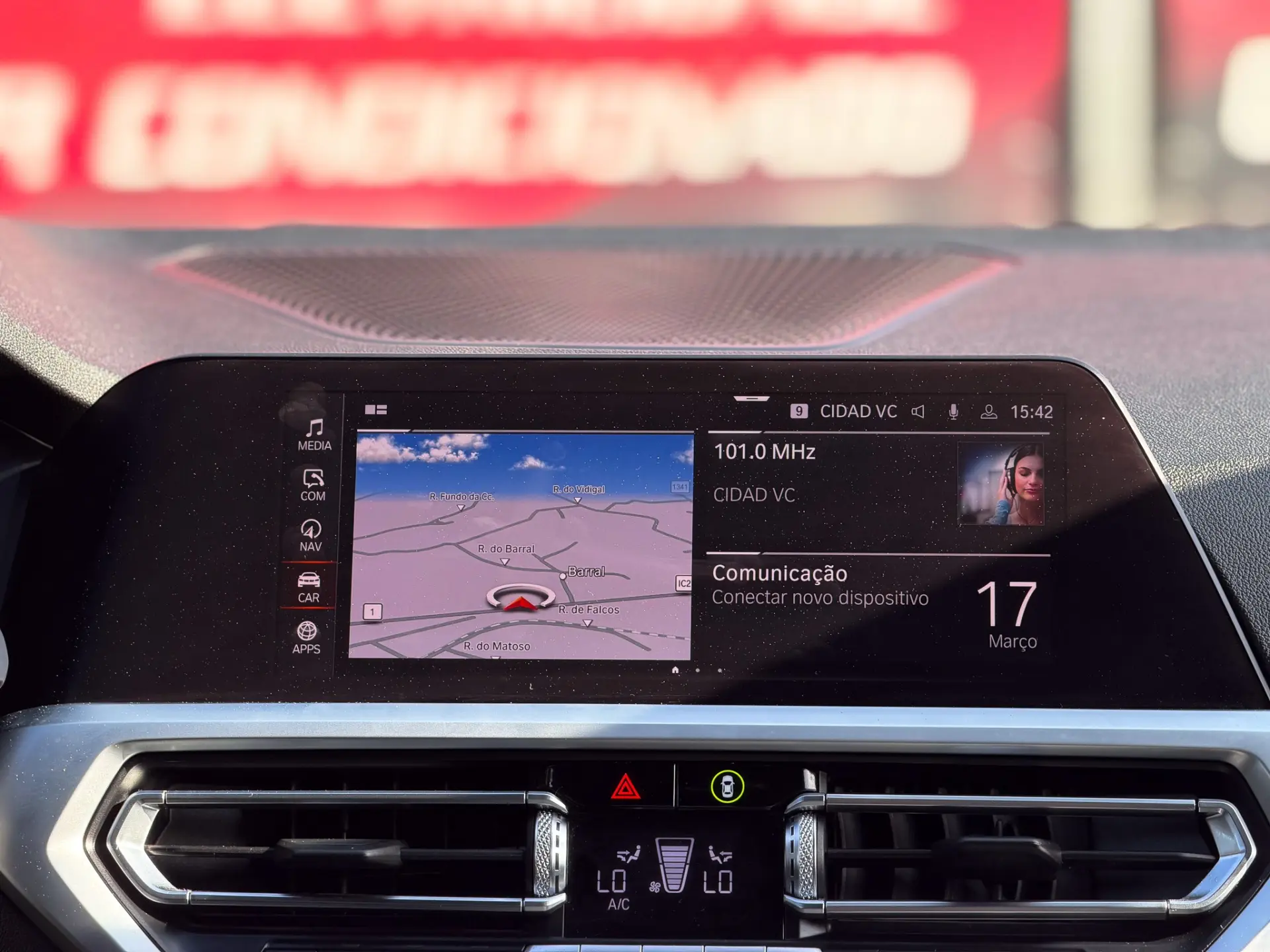 BMW 320 d Pack Desportivo M Auto 16