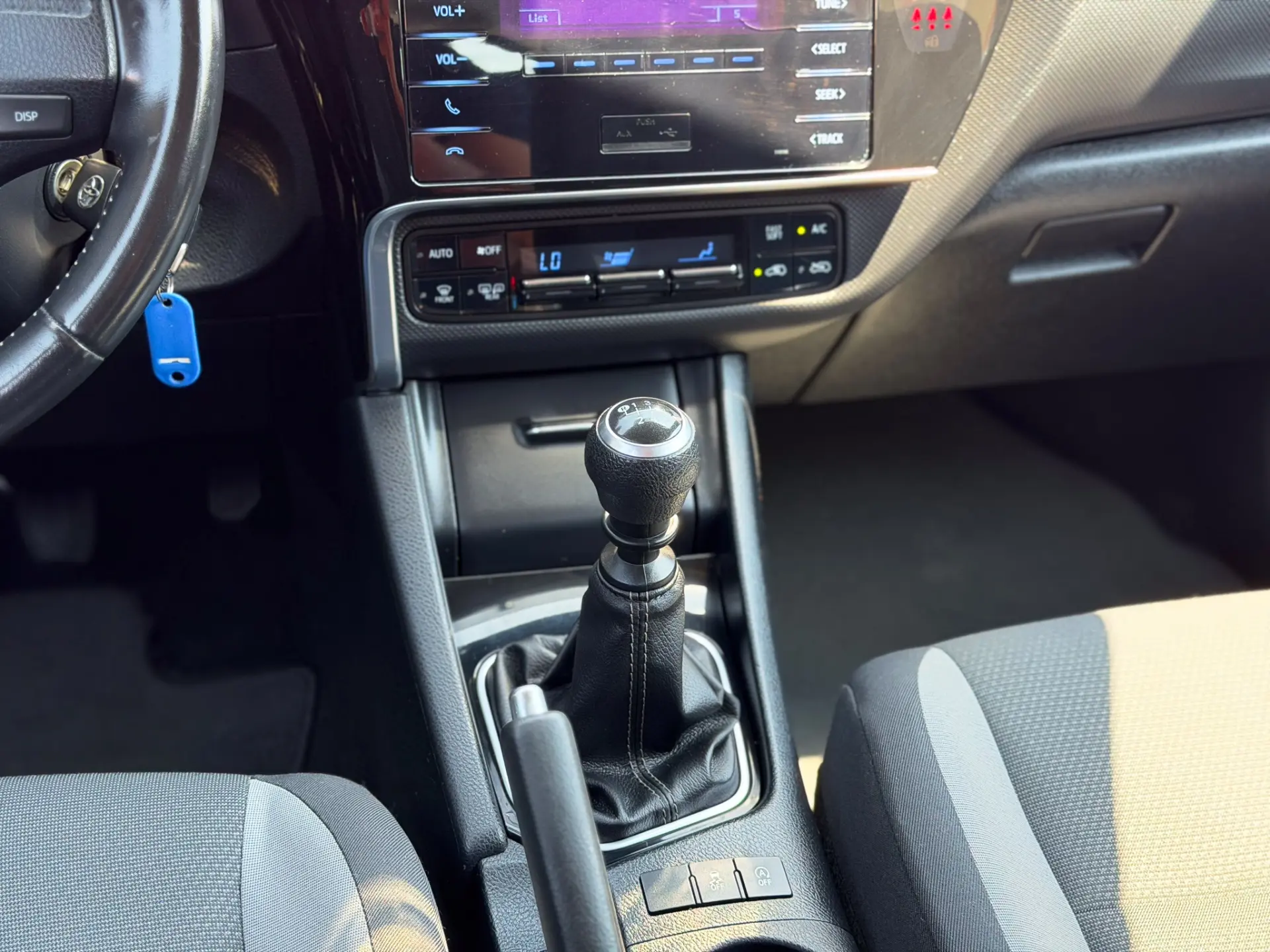 Toyota Auris 1.4 D-4D ACtive 16