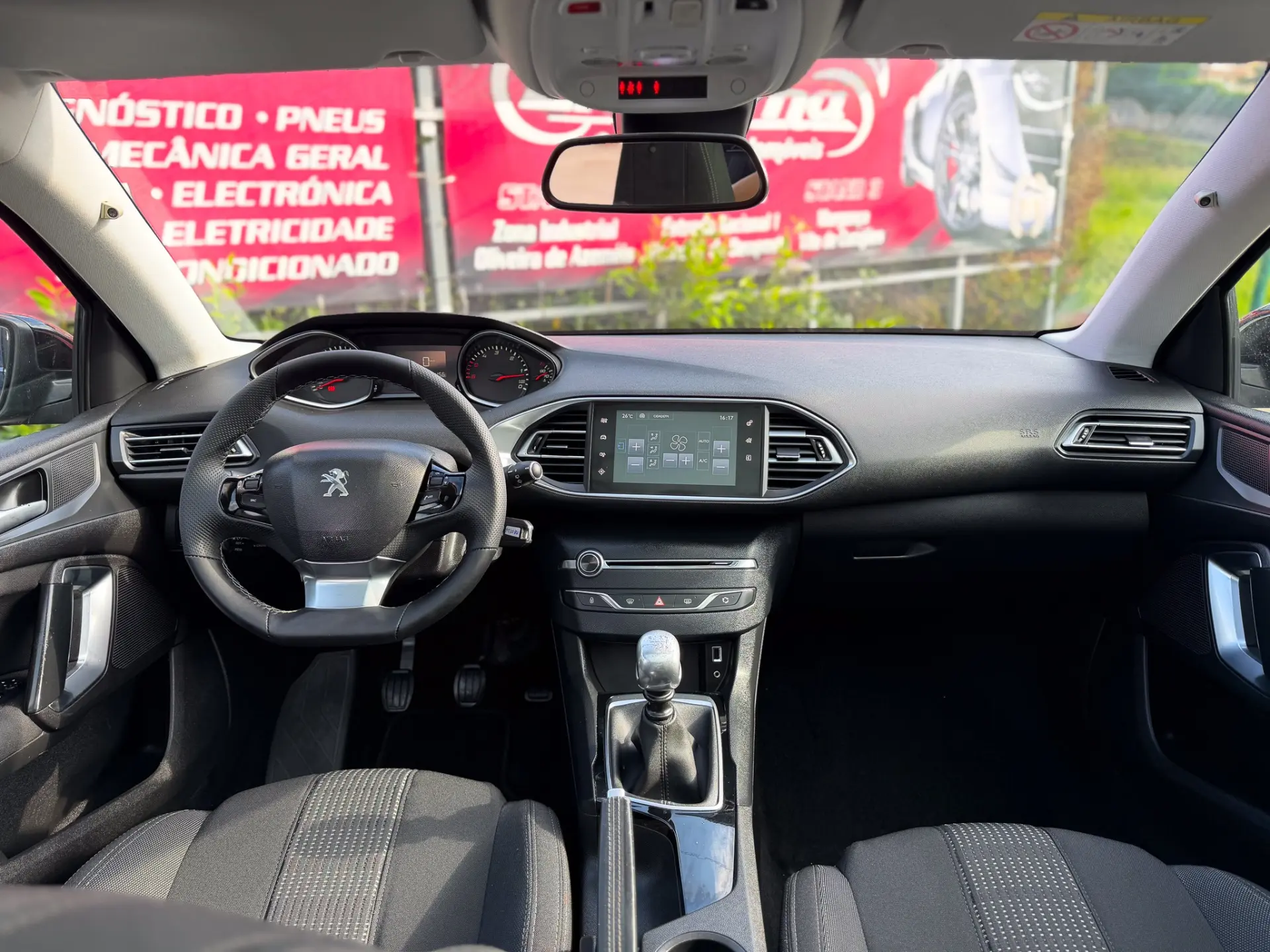 Peugeot 308 1.6 BlueHDi Active J17 13