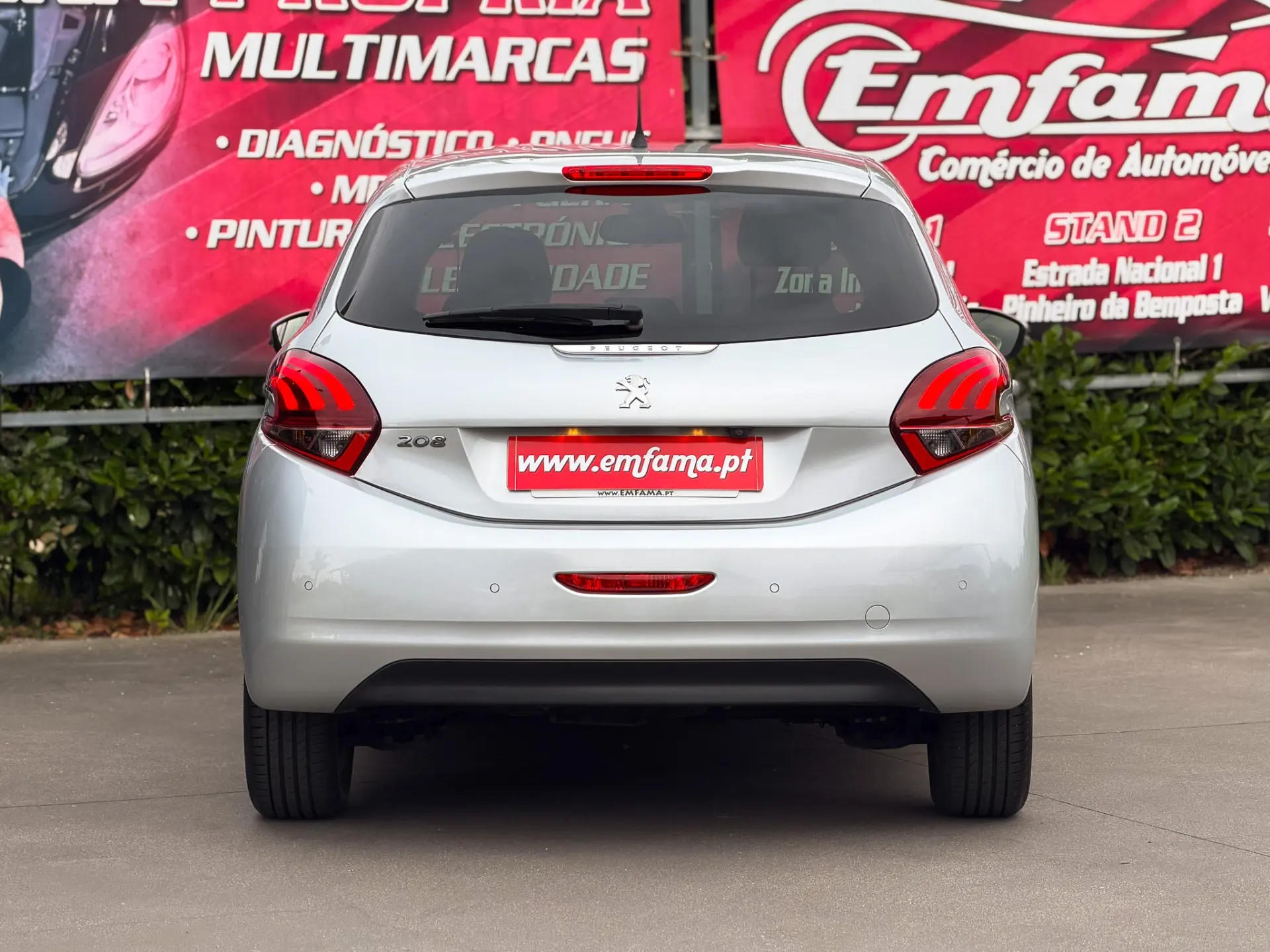 Peugeot 208 1.6 BlueHDi Style 8
