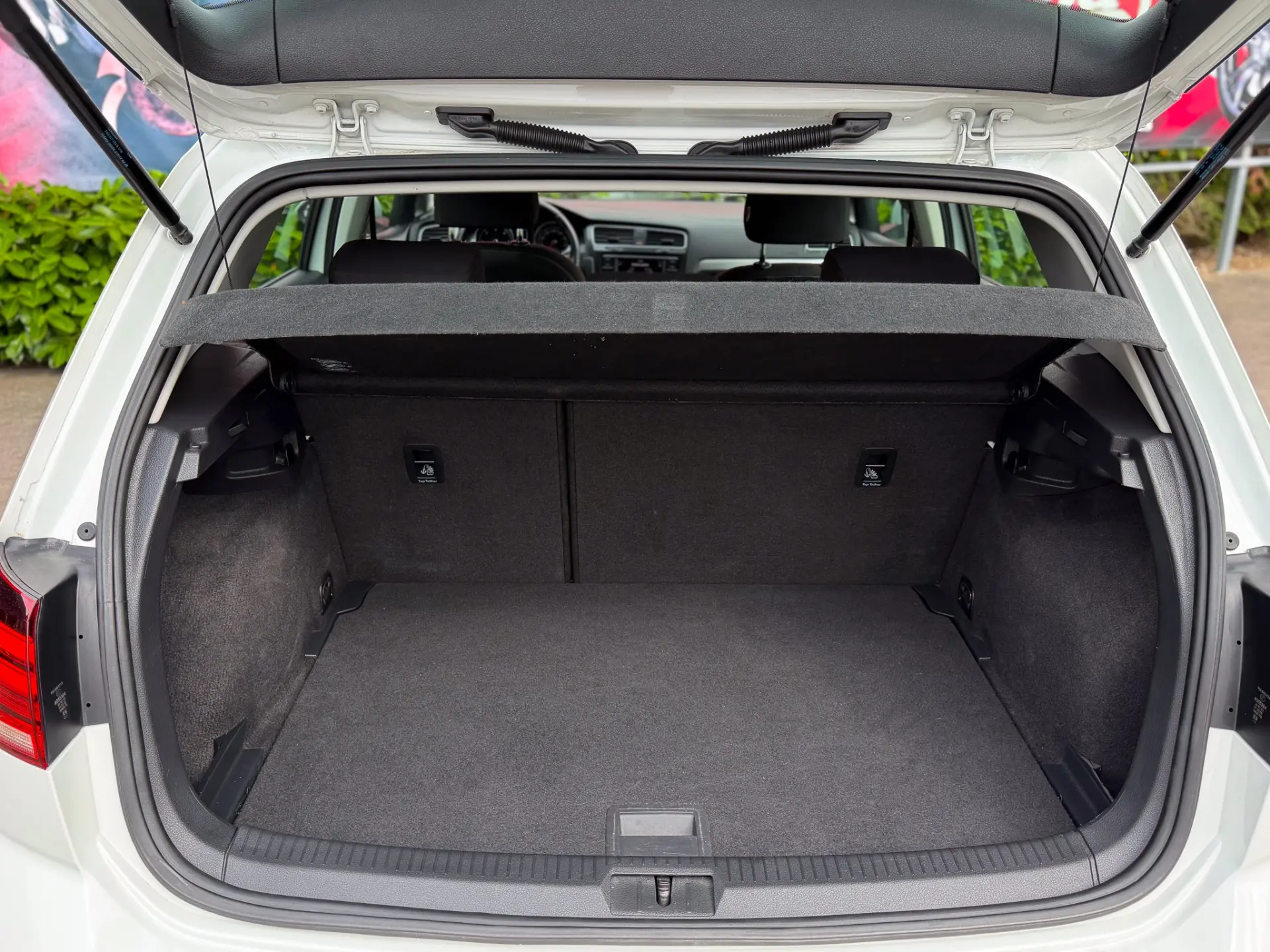 Volkswagen Golf 1.6 TDI Confortline 11