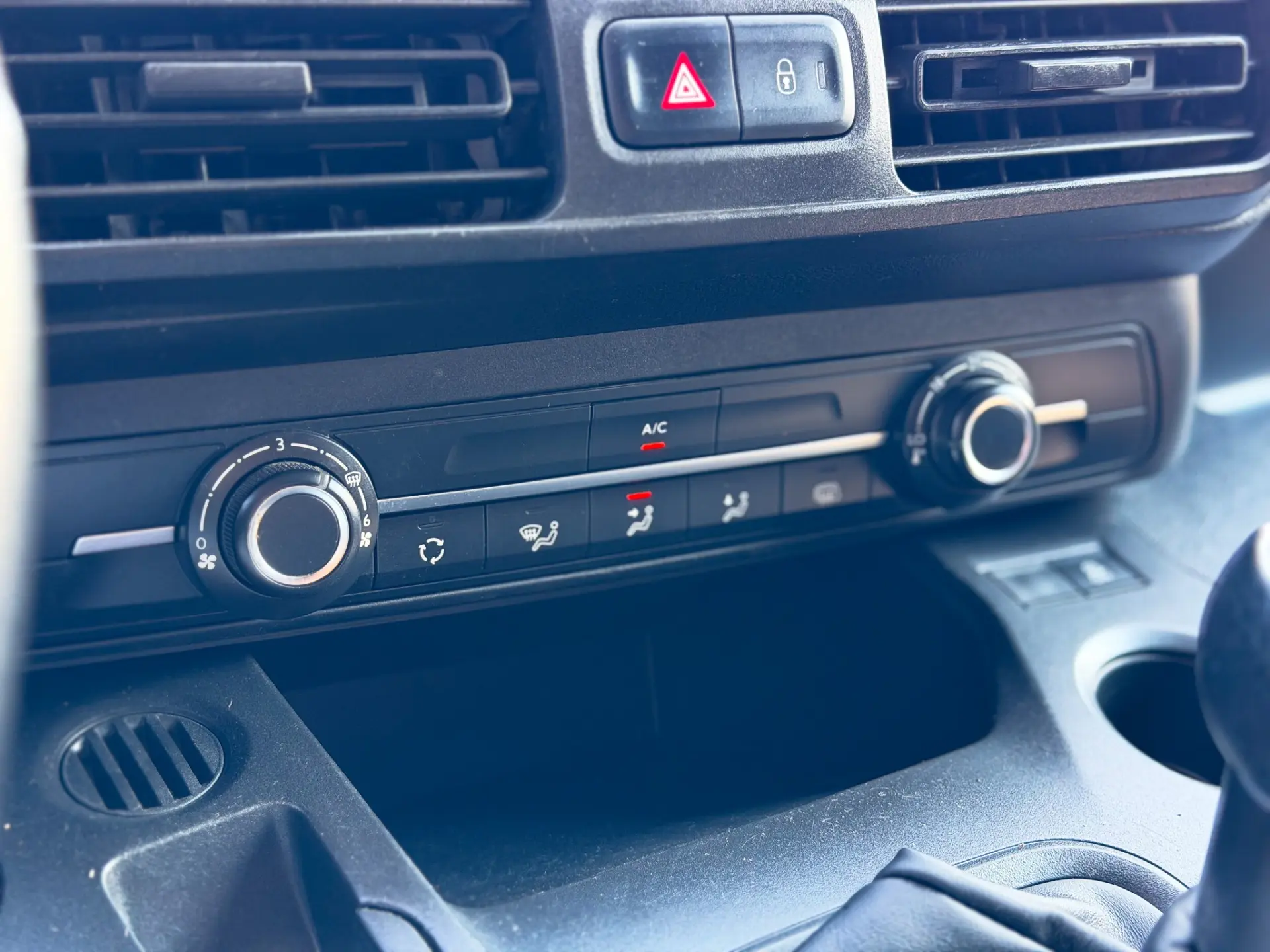 Peugeot Partner BlueHDi L2H1 16