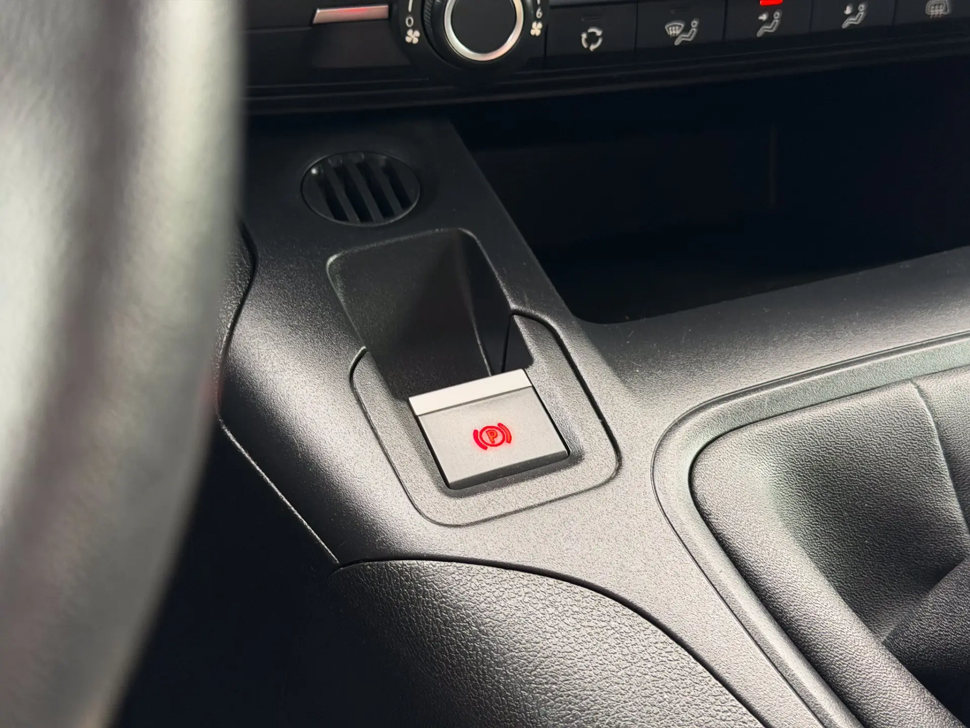 Peugeot Partner 1.5 BlueHDi L2H1 17