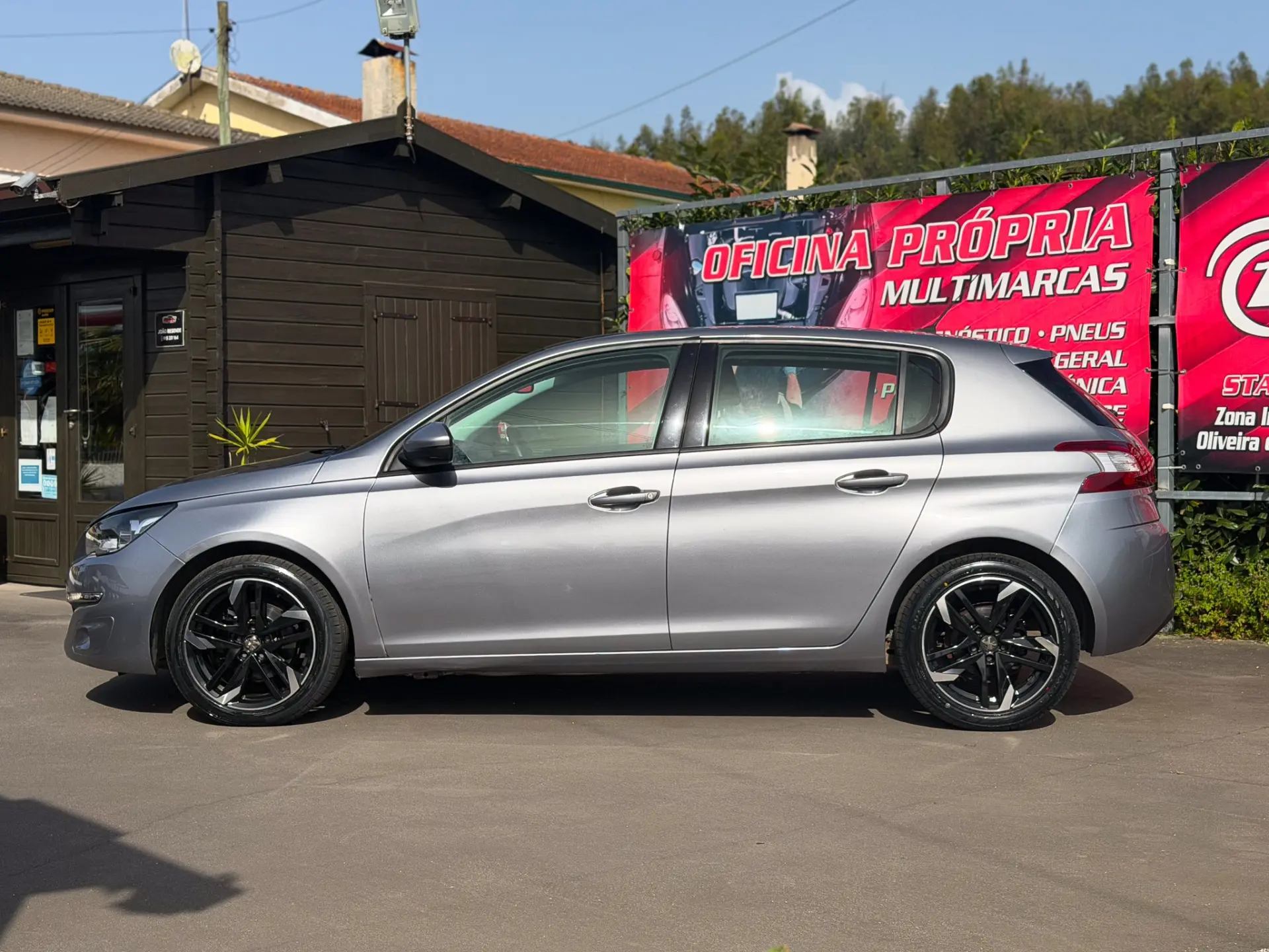 Peugeot 308 1.6 e-HDi Active J17 6