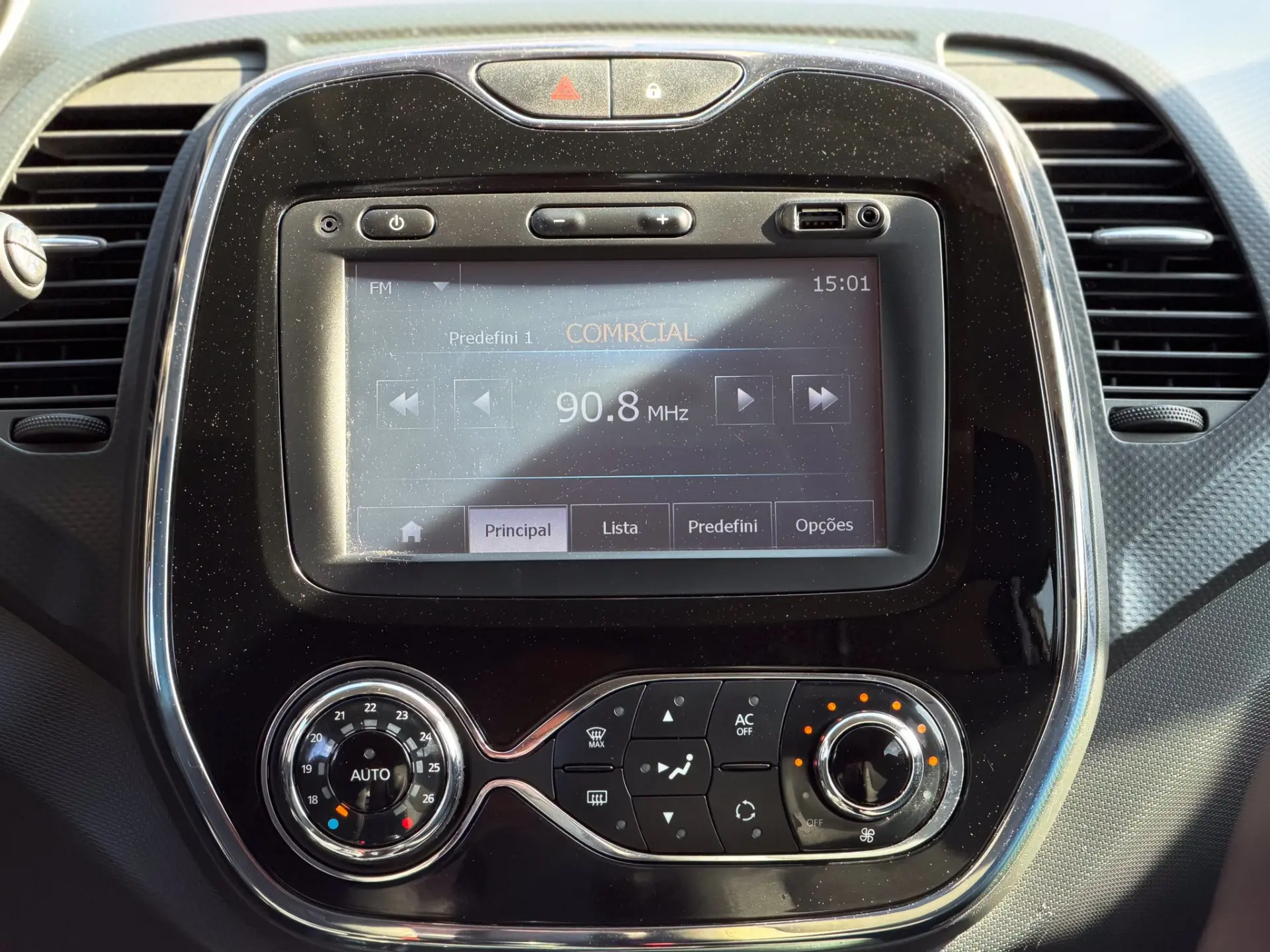 Renault Captur 1.5 dCi 16