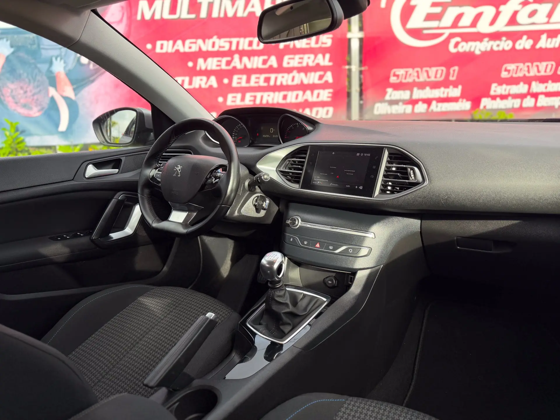 Peugeot 308 SW 1.5 BlueHDi Style 19
