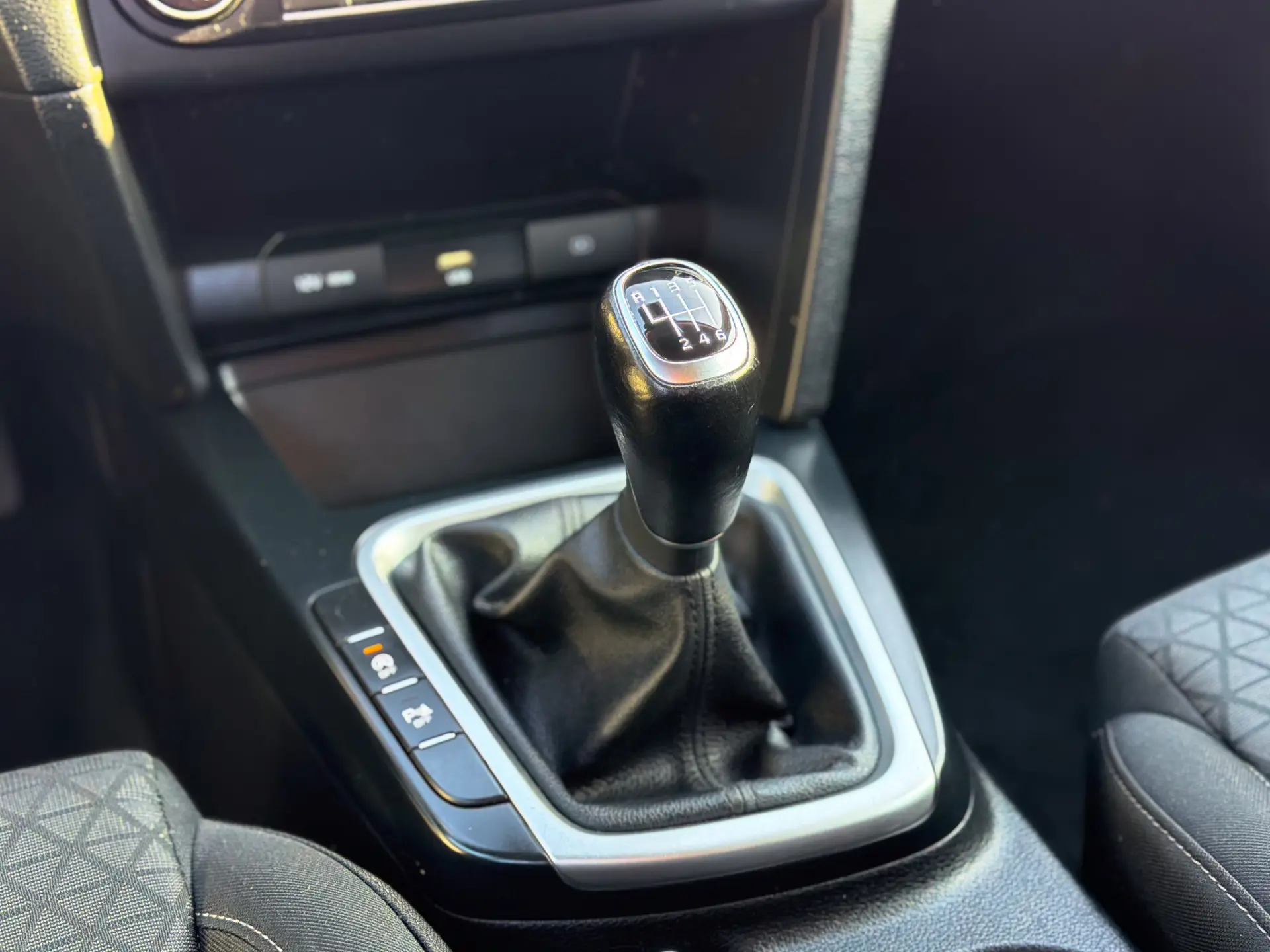 Kia Ceed 1.0 T-GDI Urban 18