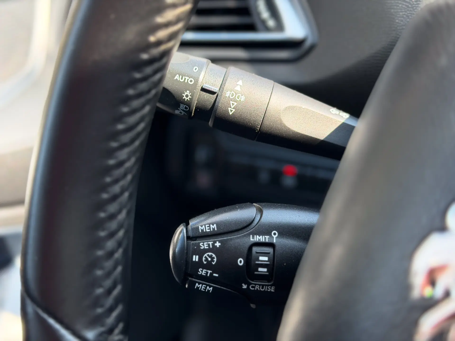 Peugeot 308 1.5 BlueHDi 18