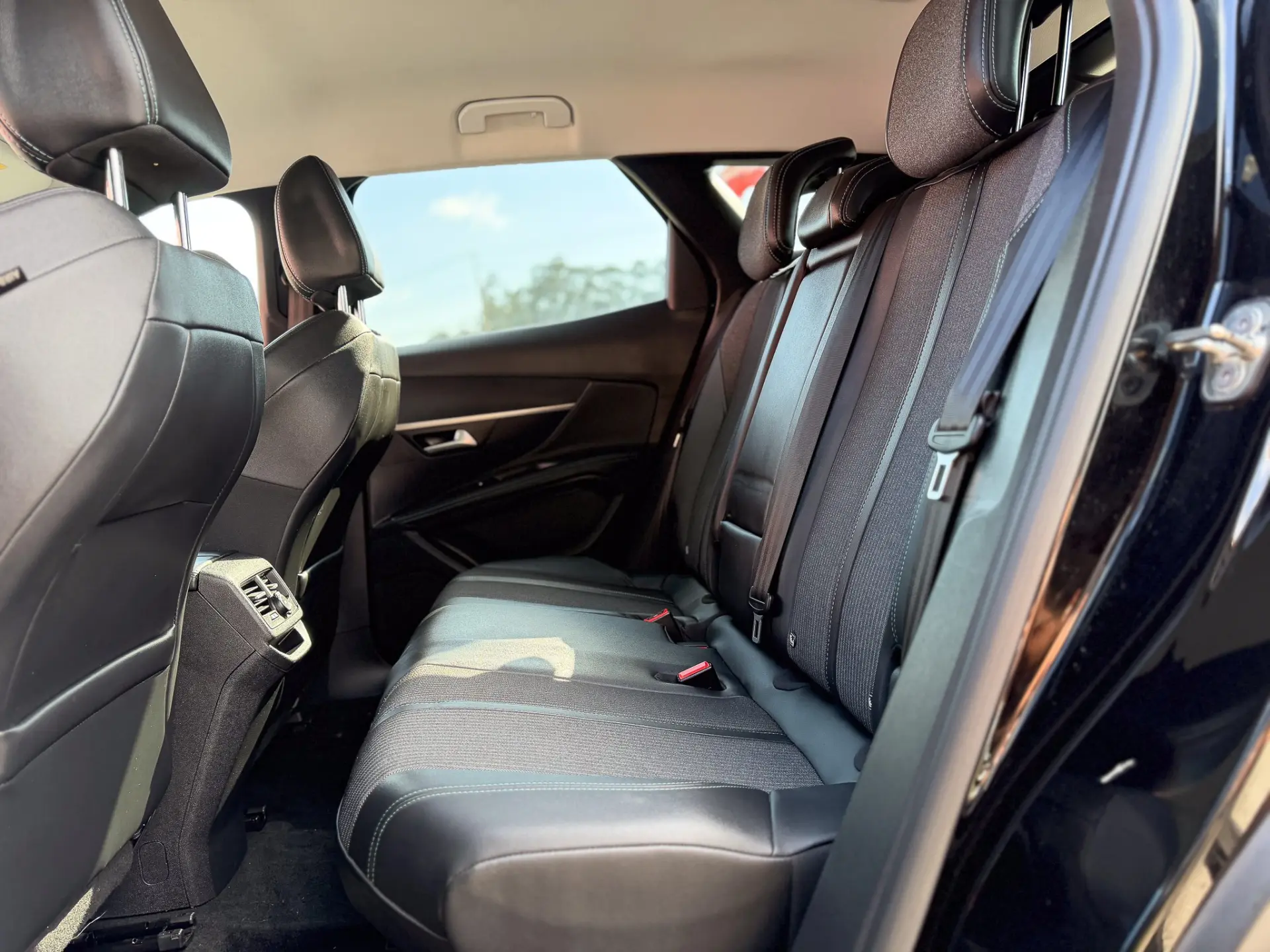 Peugeot 3008 1.5 BlueHDi Active Pack 11