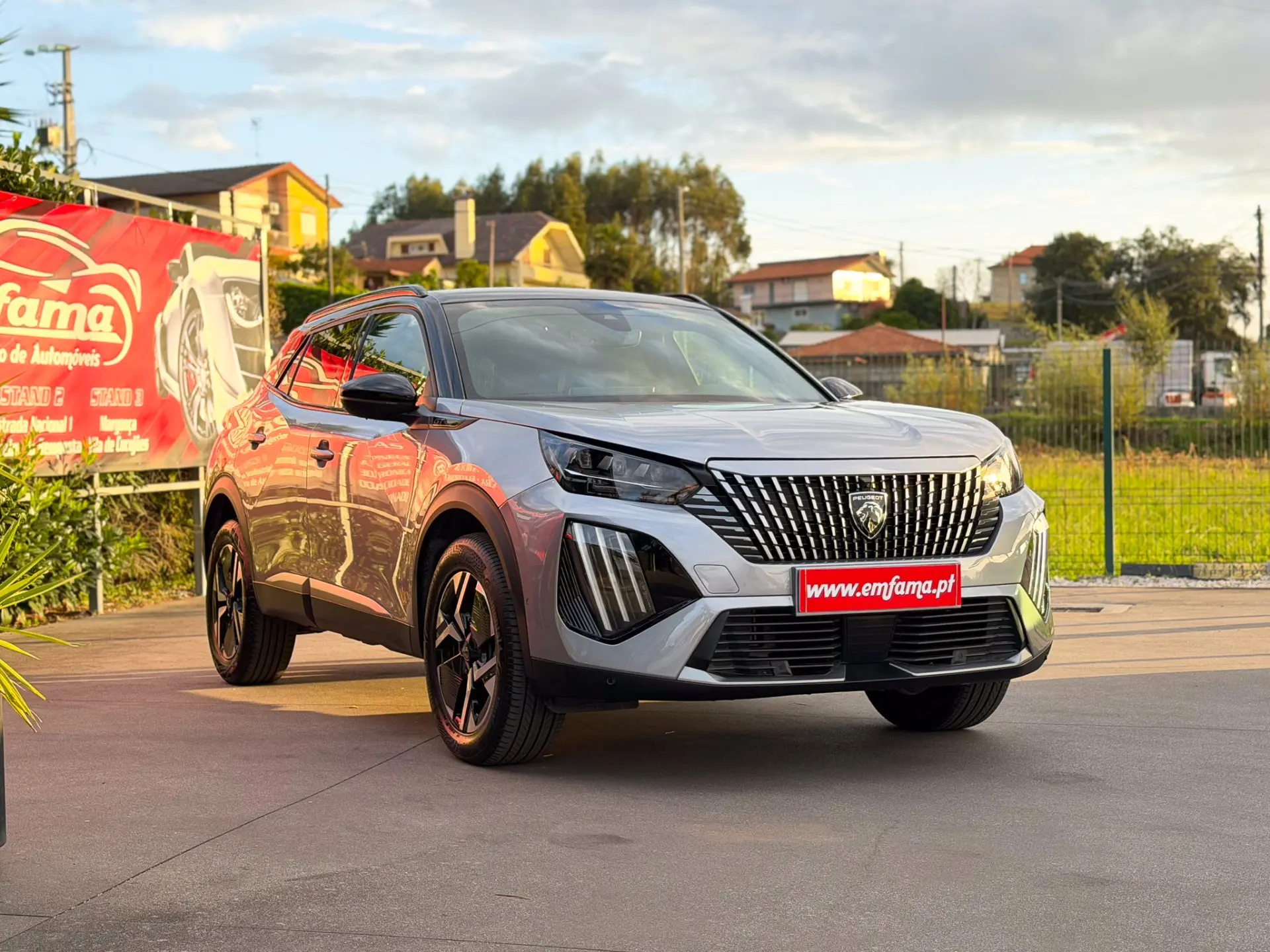 Peugeot 2008 1.2 PureTech GT Pack EAT8 11