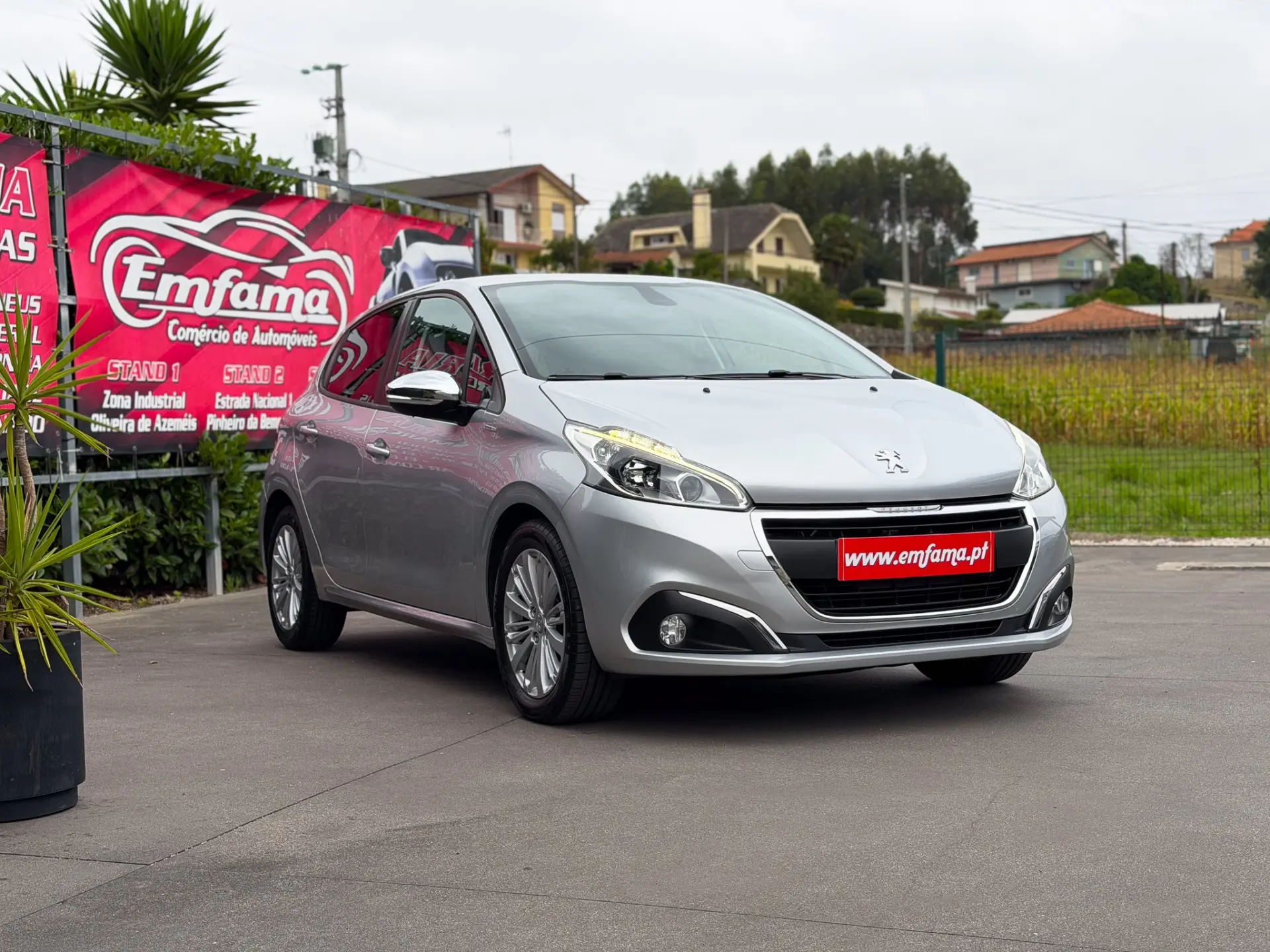 Peugeot 208 1.6 BlueHDi Style 11