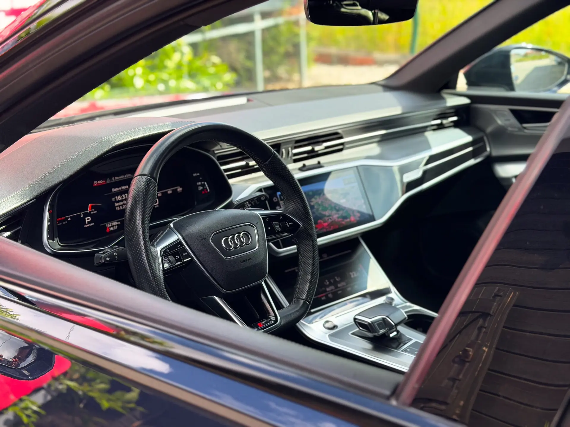 Audi A6 Avant 35 TDI S tronic S line 2