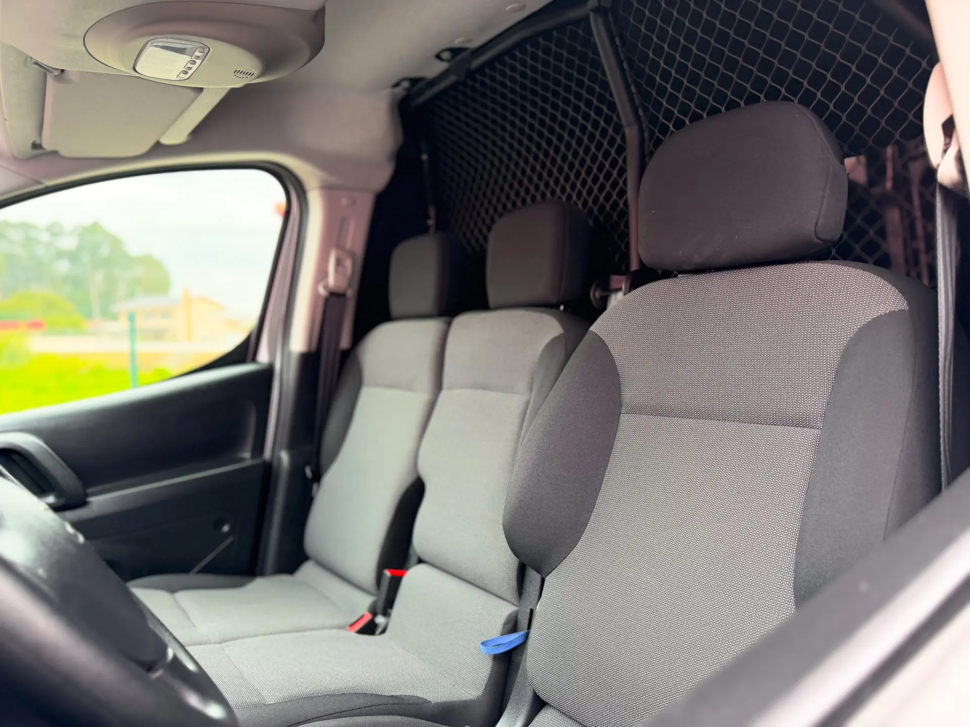 Peugeot Partner 1.6 BlueHDi Confort 14