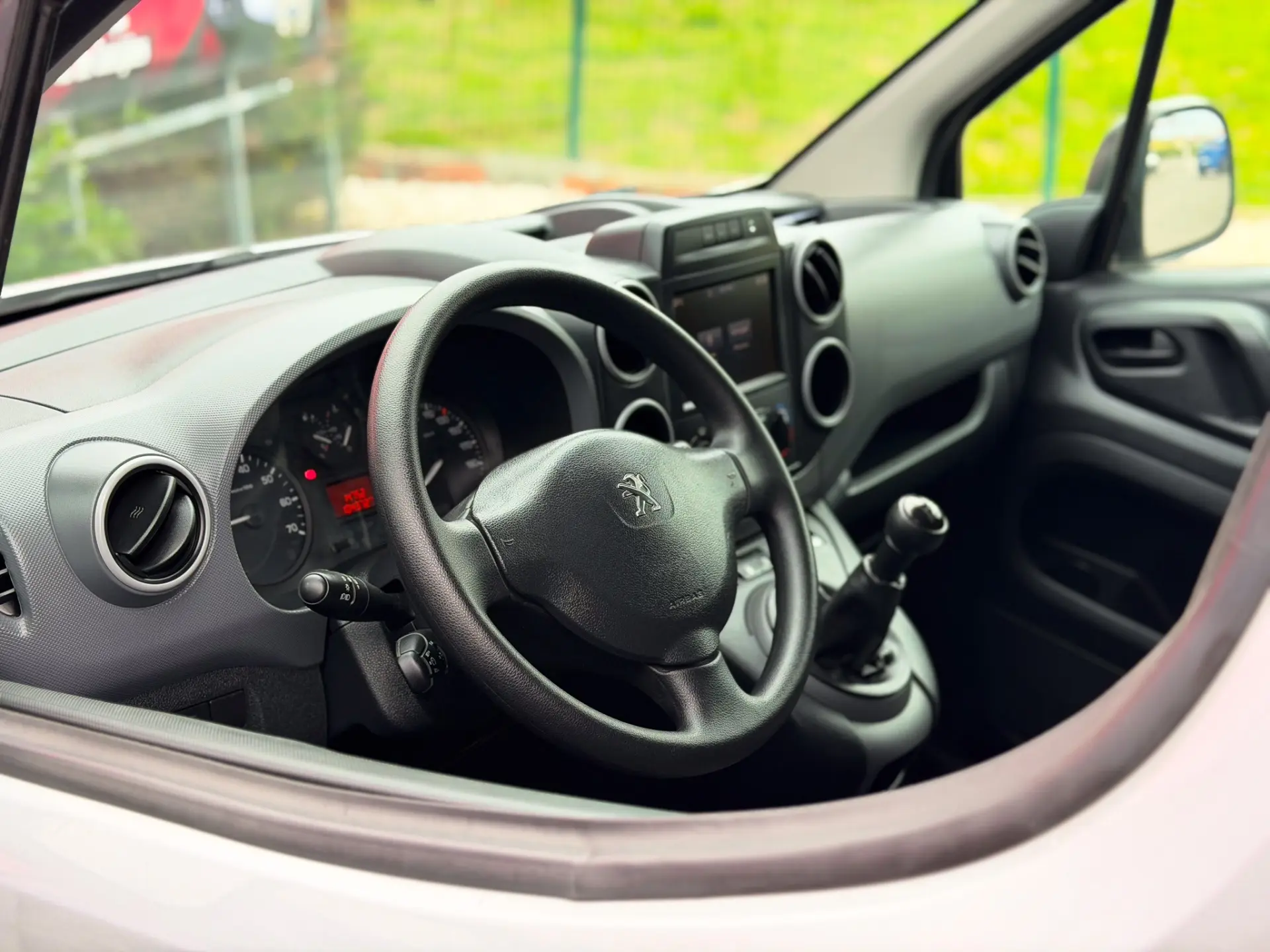 Peugeot Partner 1.6 BlueHDi Confort 2