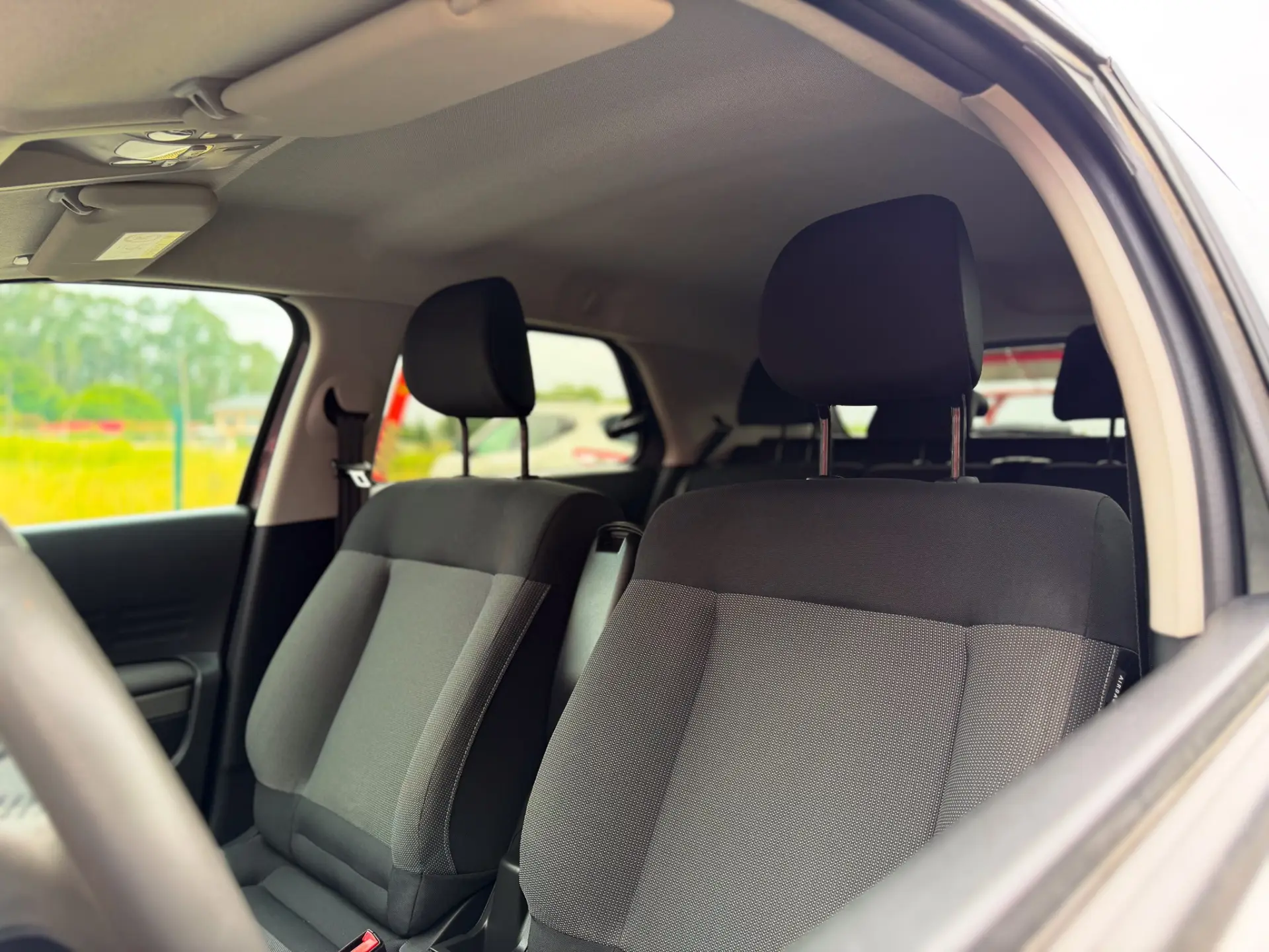Citroen C4 Cactus 1.6 BlueHDi Feel J17 14