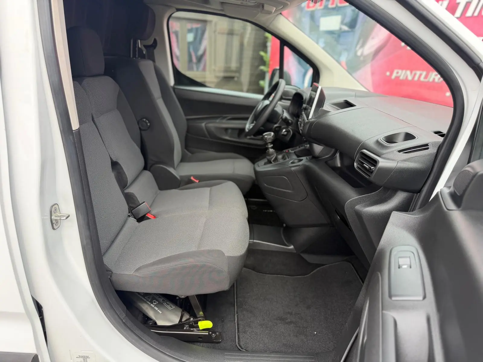 Citroen Berlingo 1.5 BlueHDi M Feel 7