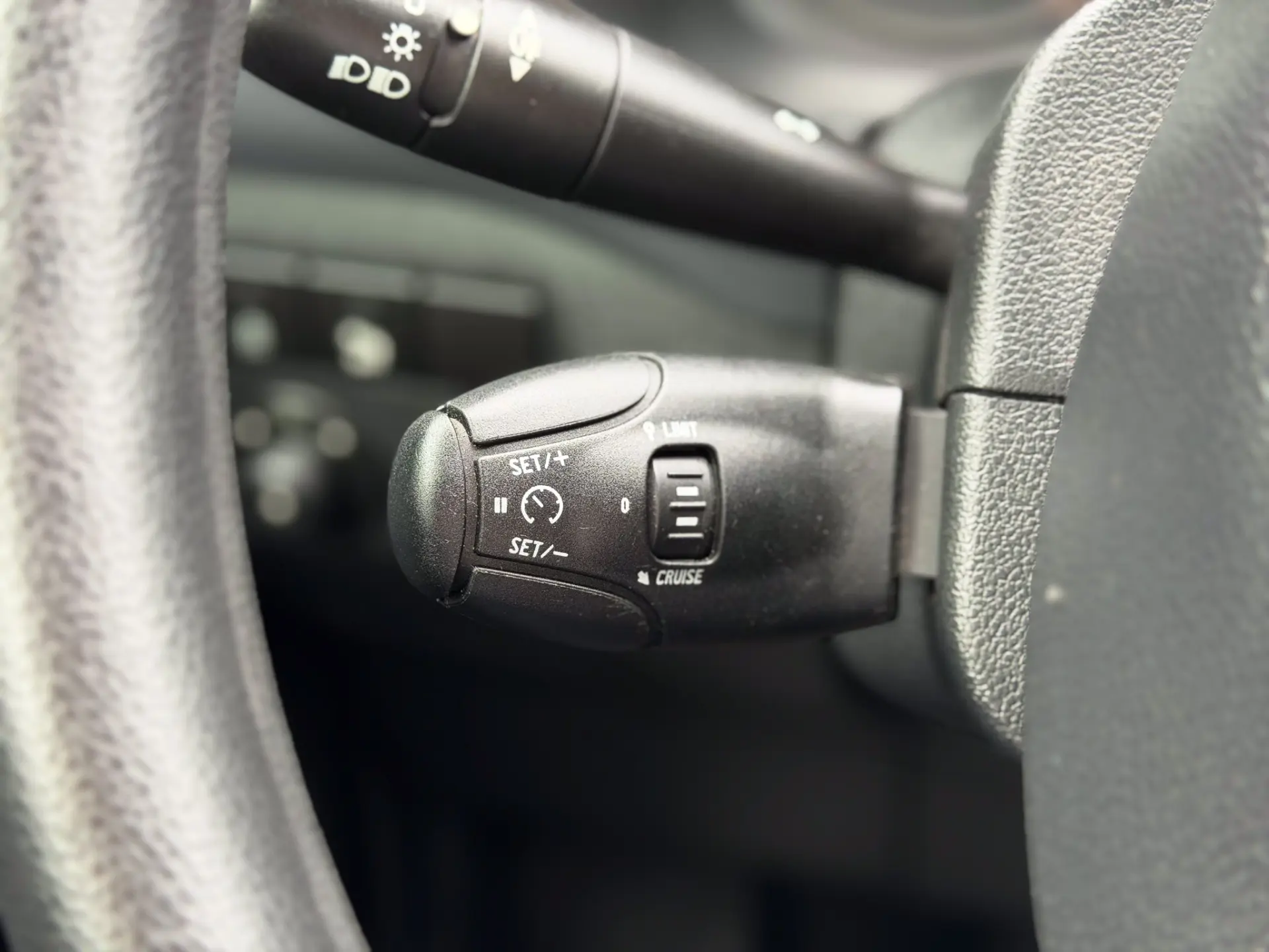Peugeot Partner 1.6 BlueHDi Confort 17