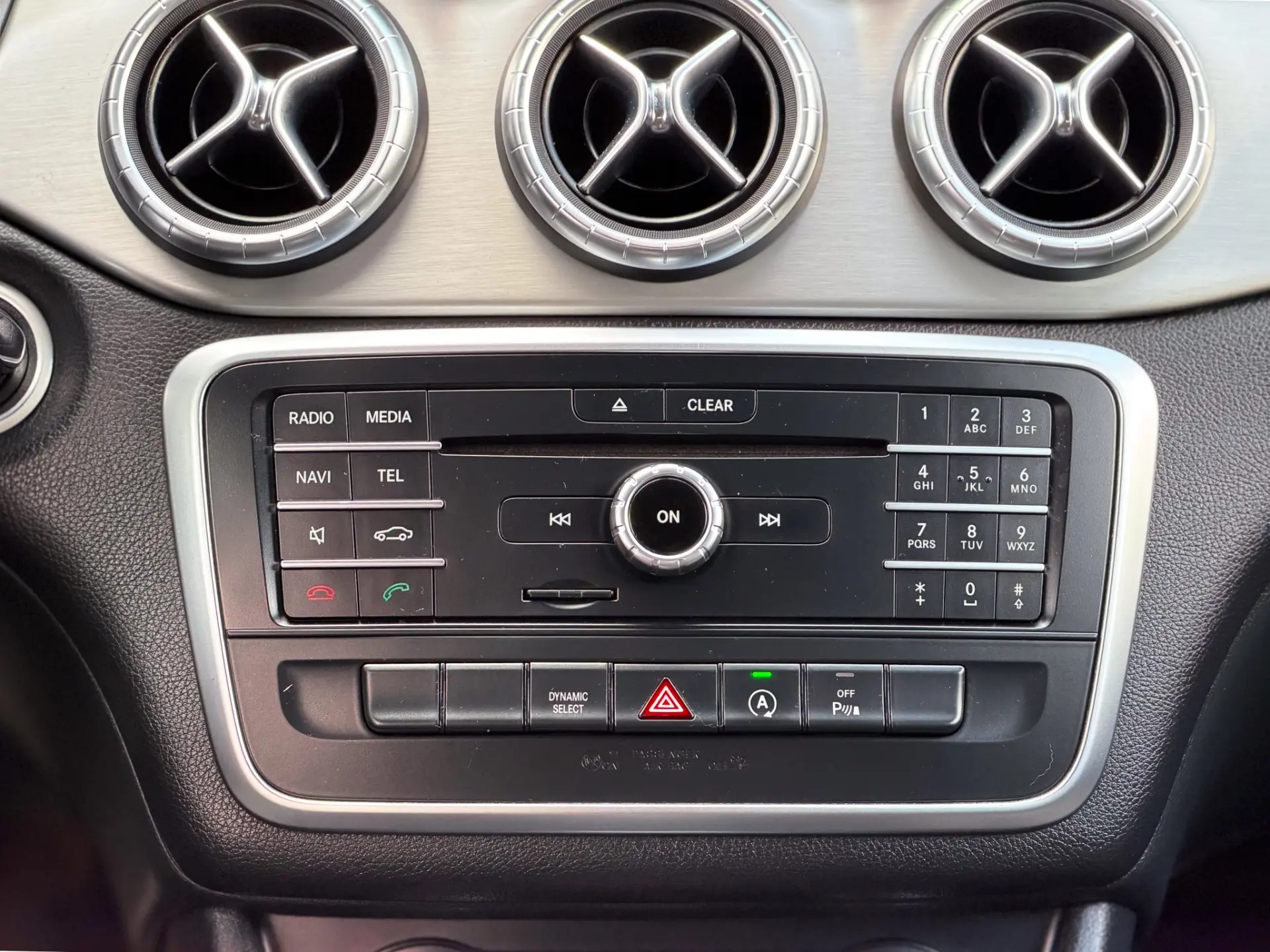 Mercedes-Benz CLA 180 d AMG Line Aut. 18