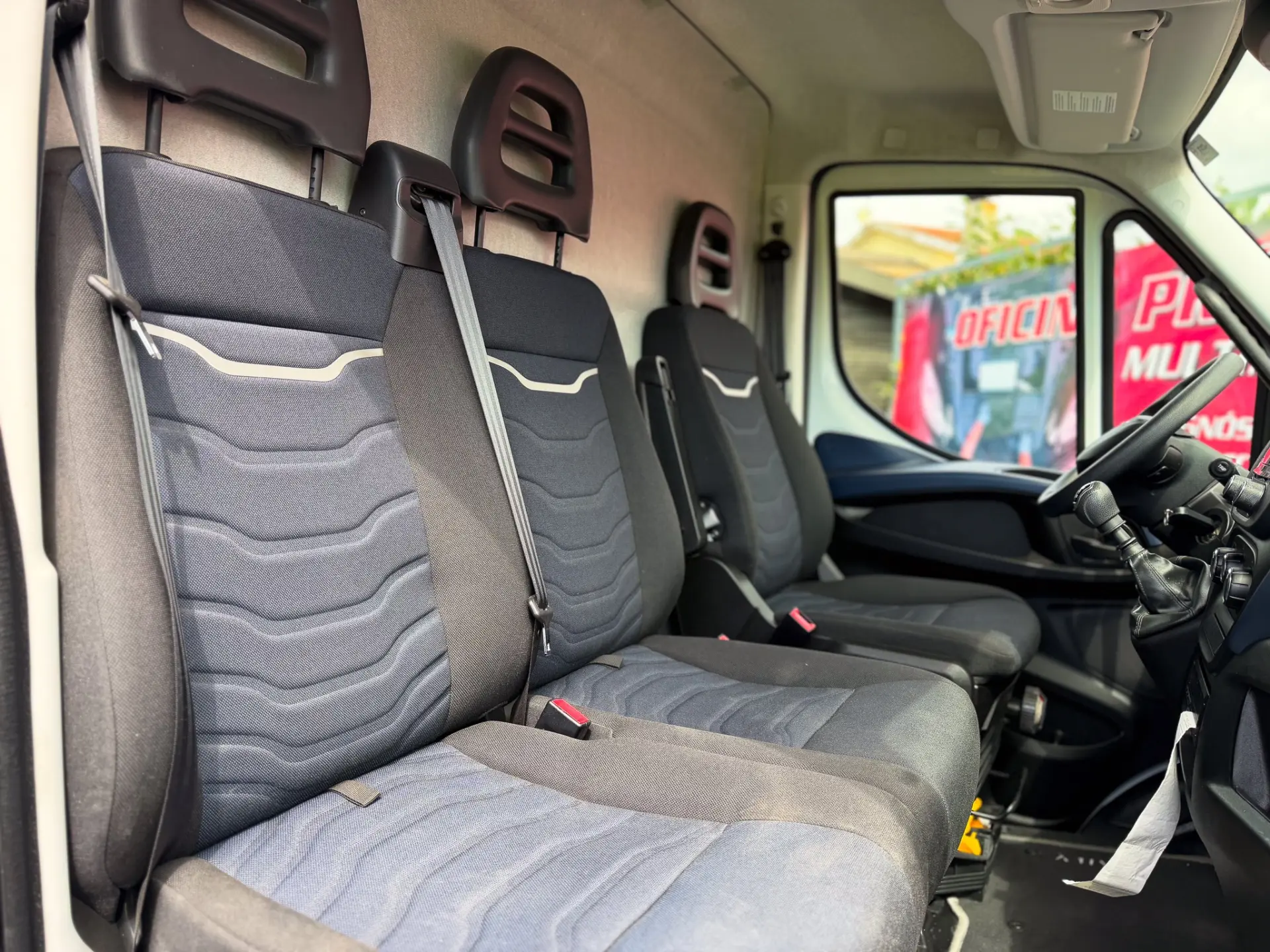 Iveco Daily 3.0 70C18H 7000 24