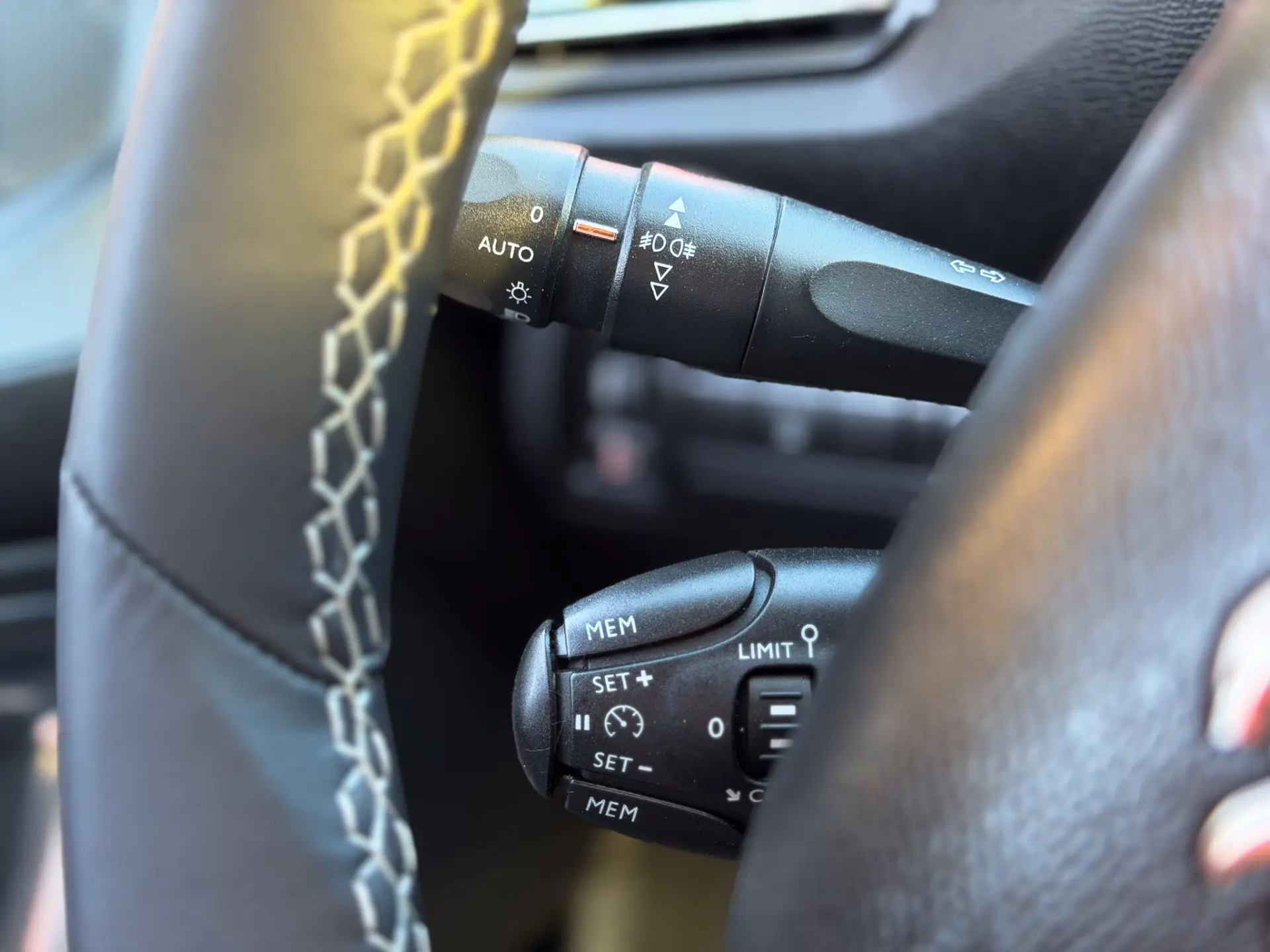 Peugeot 308 SW 1.5 BlueHDi Style 20