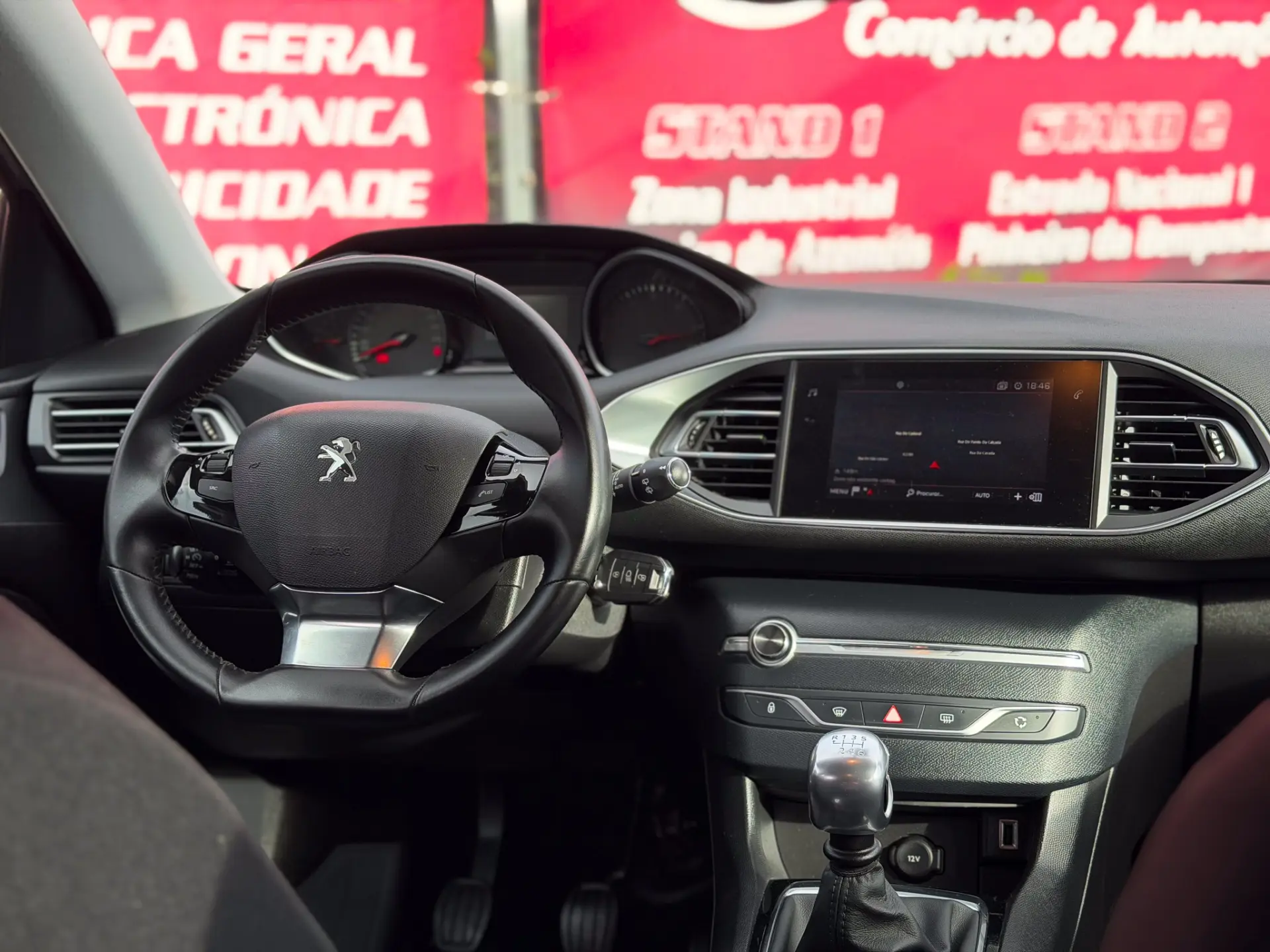 Peugeot 308 SW 1.5 BlueHDi Style 16