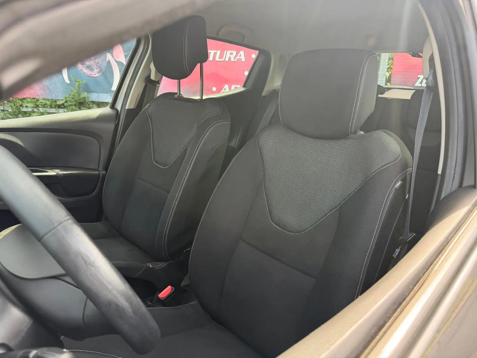 Renault Clio 1.5 dCi Limited 3