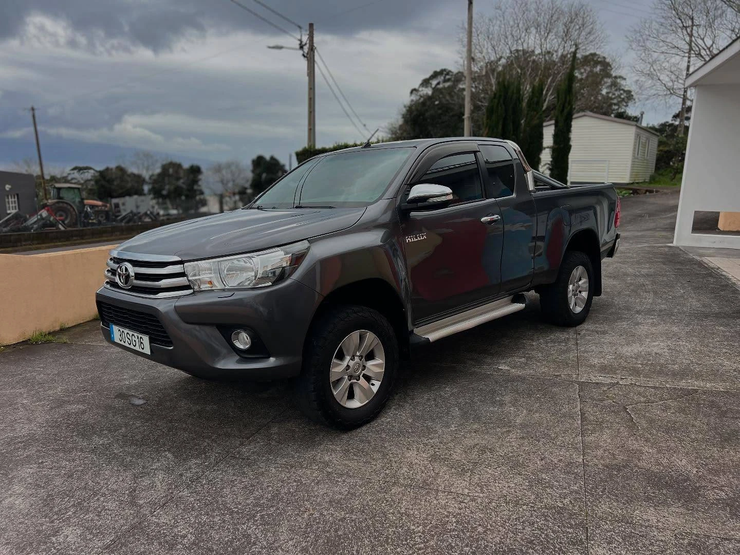 Toyota Hilux 3