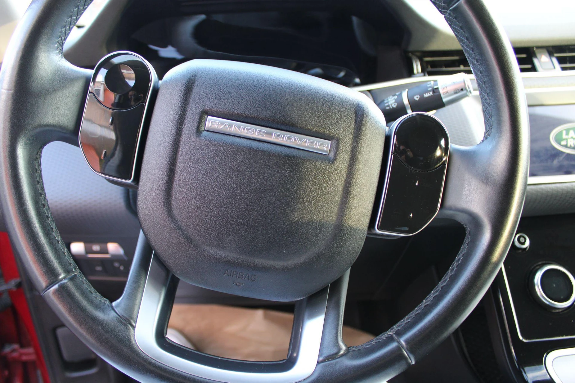 Land Rover Range Rover Evoque 14