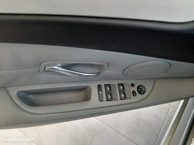 BMW 520 dA Touring 18