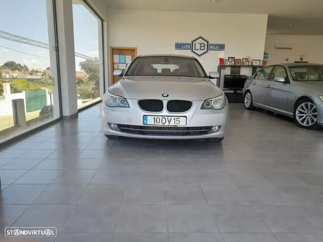BMW 520 dA Touring 2
