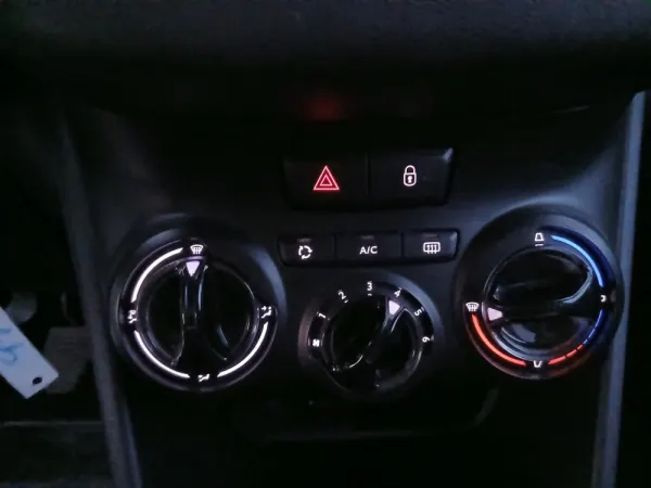 Peugeot 208 1.4 HDi 14